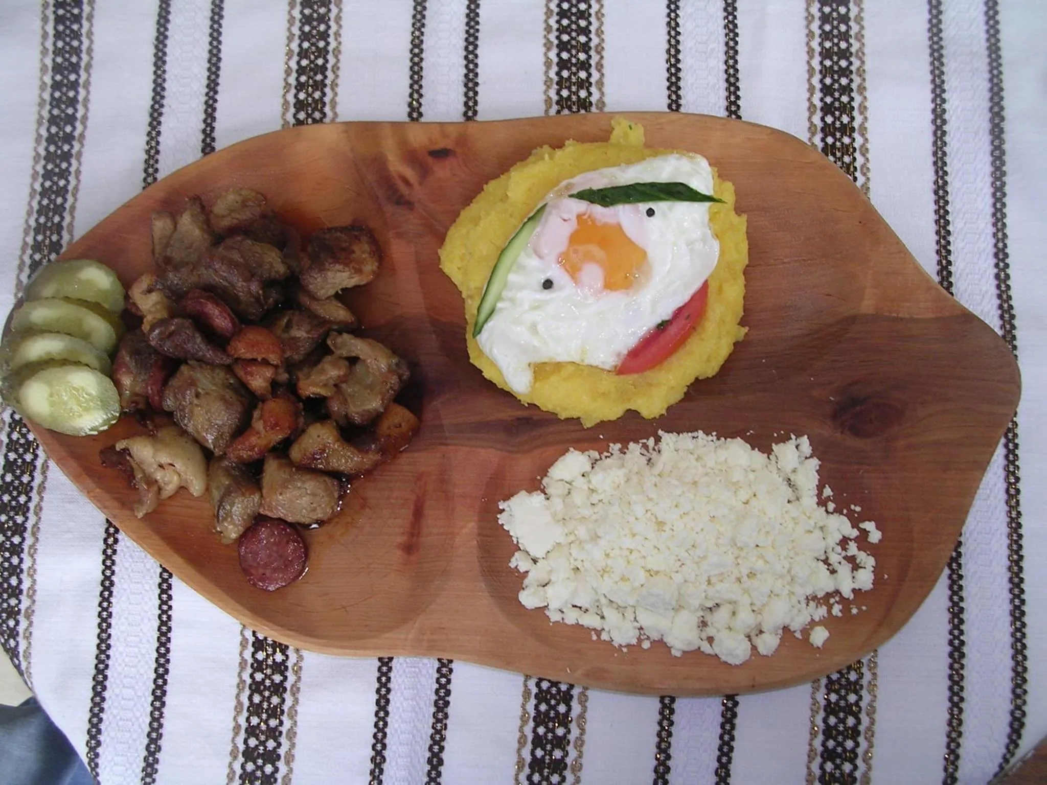 Restaurant/places to eat in Pension Perla Bucovinei