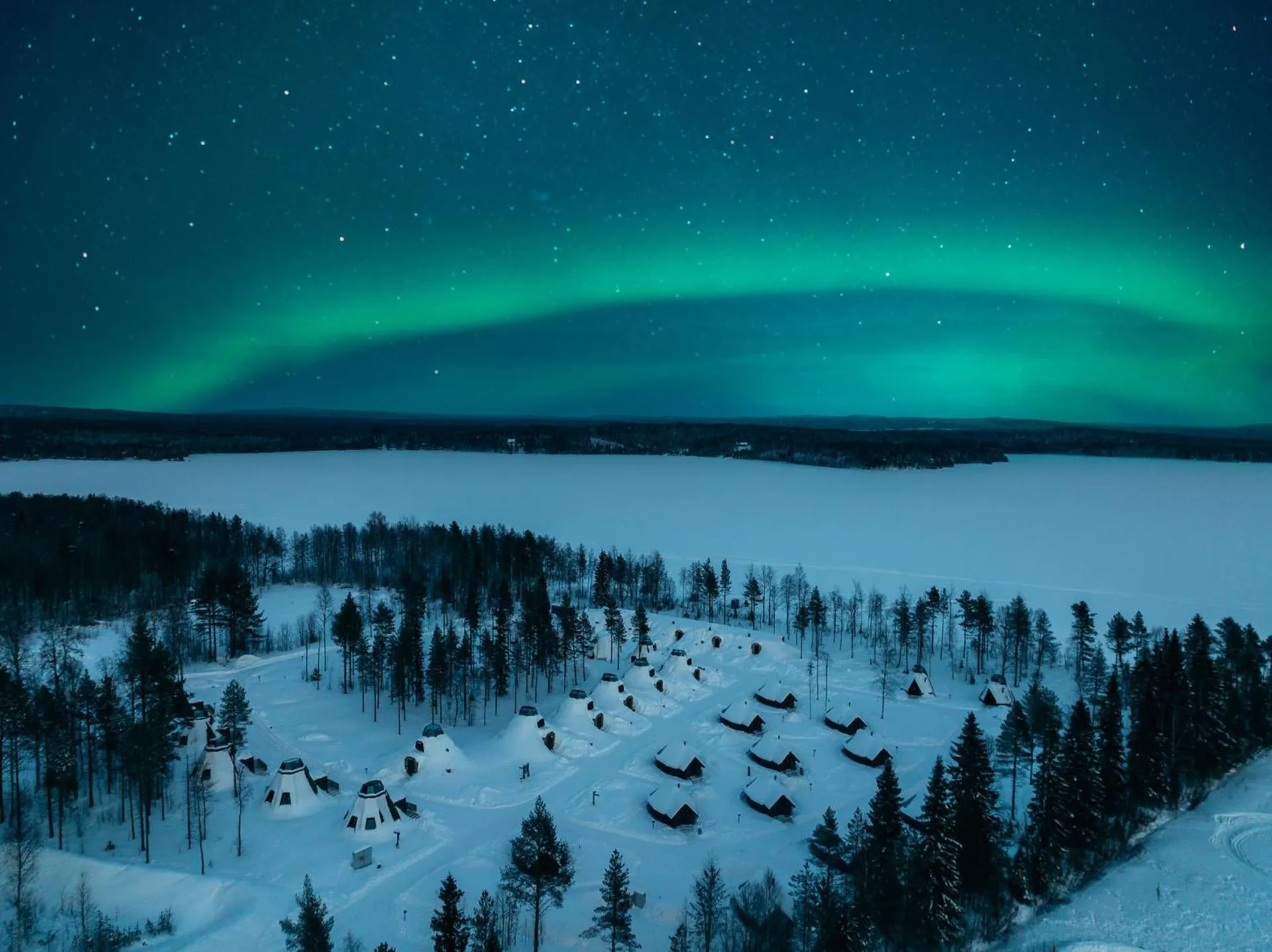 Property building in Apukka Resort