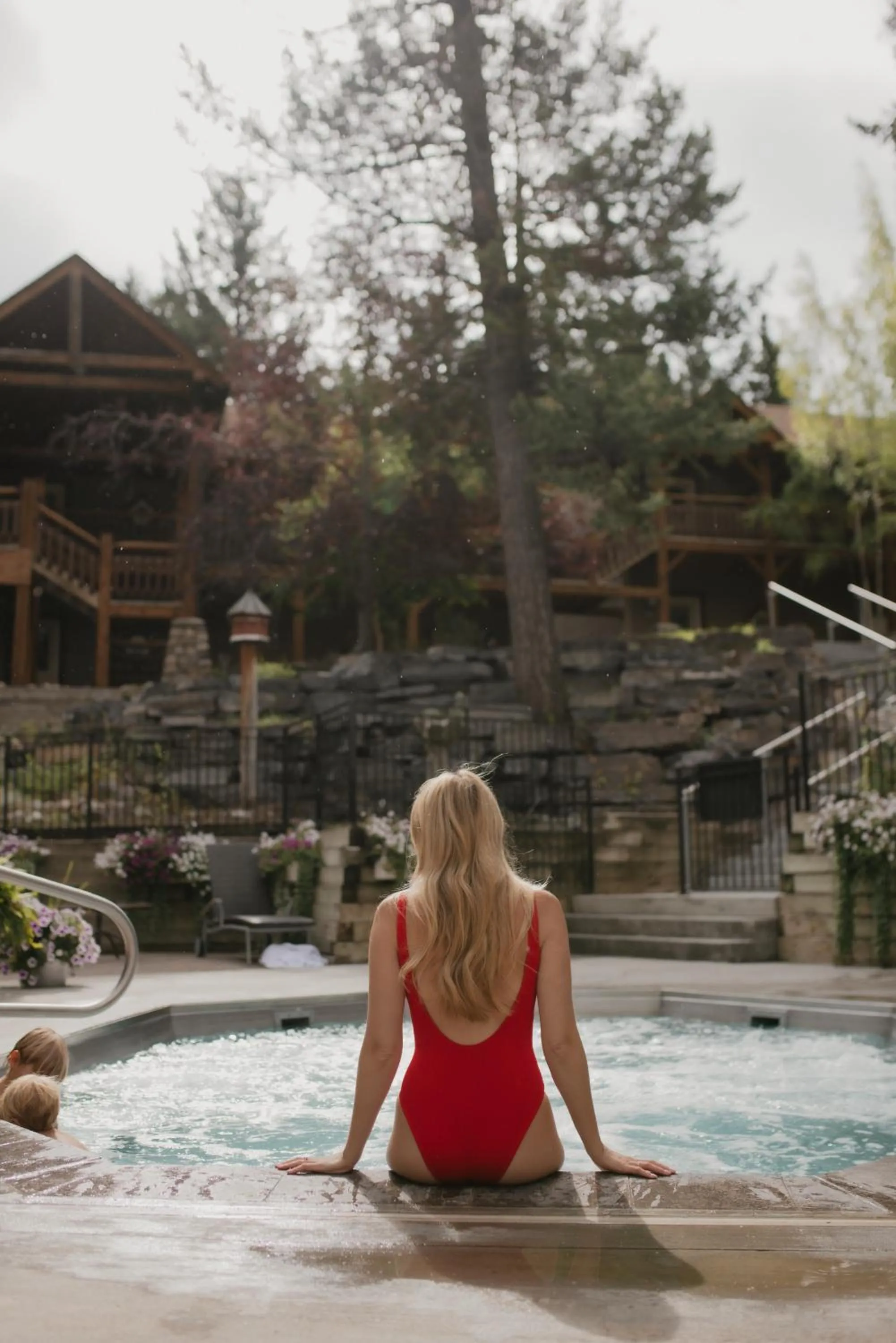Hot Tub in Buffalo Mountain Lodge