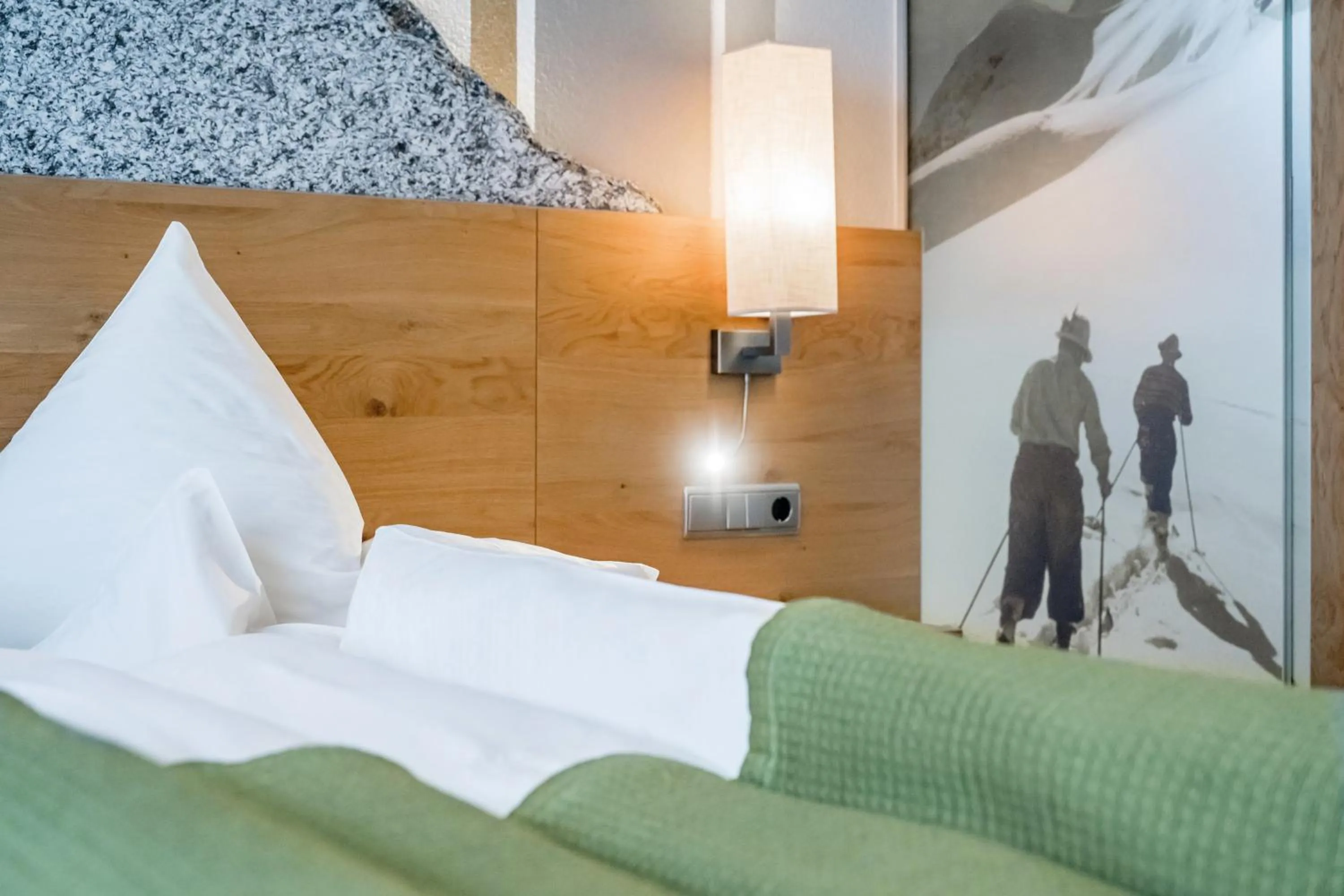 Bed in Hotel Sportpension Carinthia