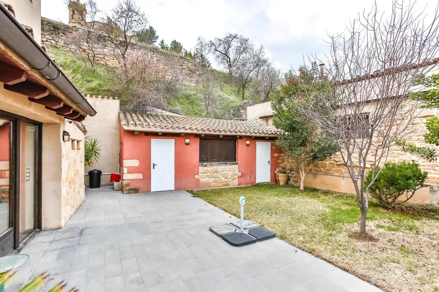Garden in Fonda La Grancha