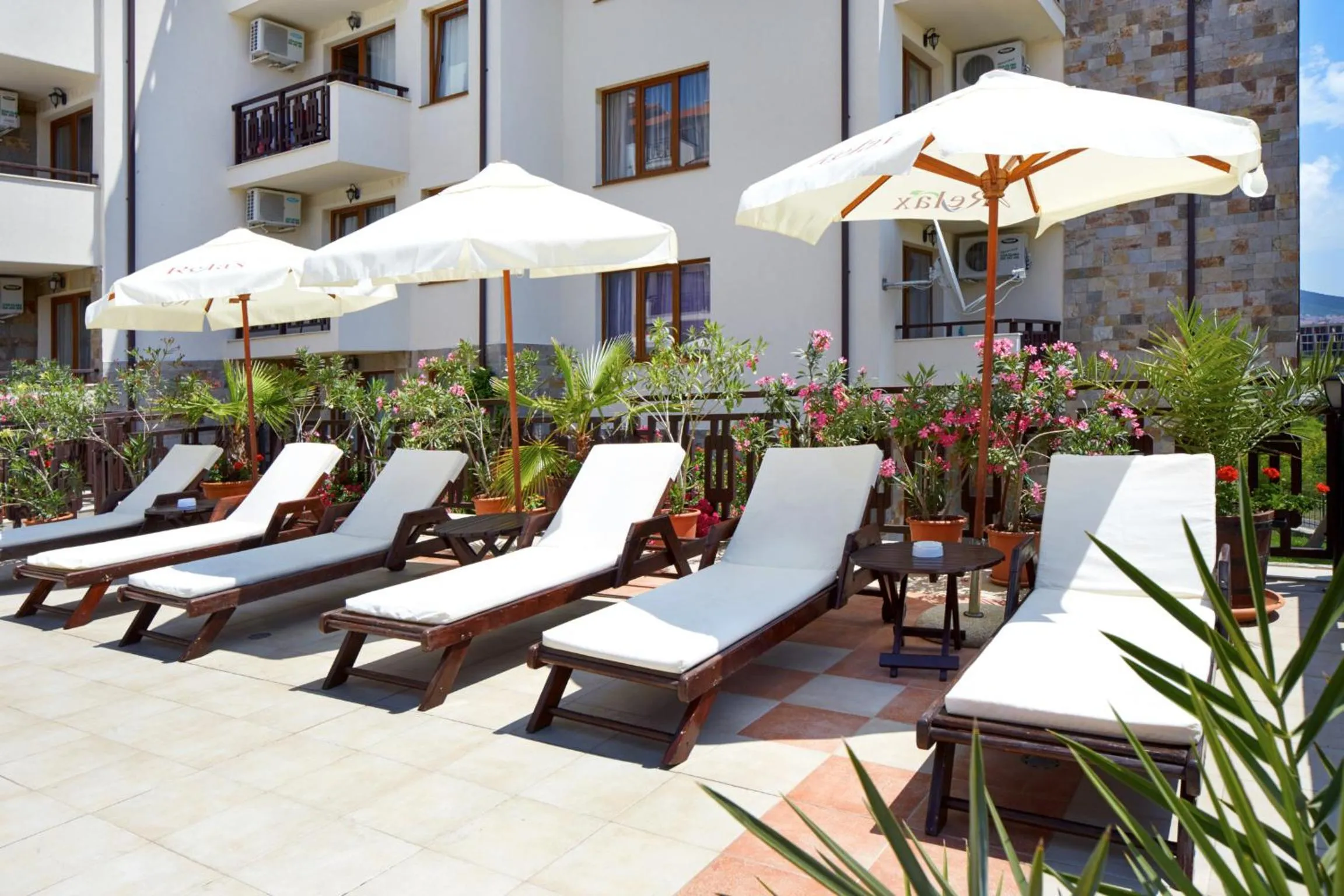 Patio in Relax Holiday Complex & Spa