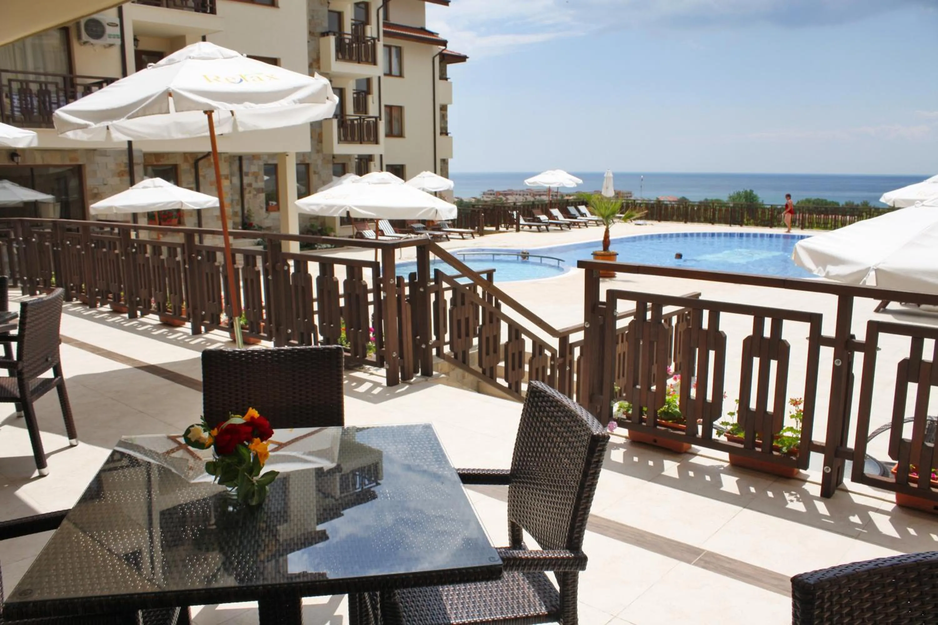 Restaurant/places to eat in Relax Holiday Complex & Spa