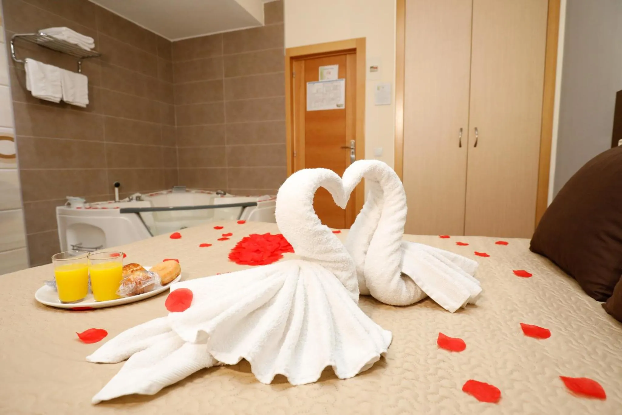 Bed in Hostal Conde David