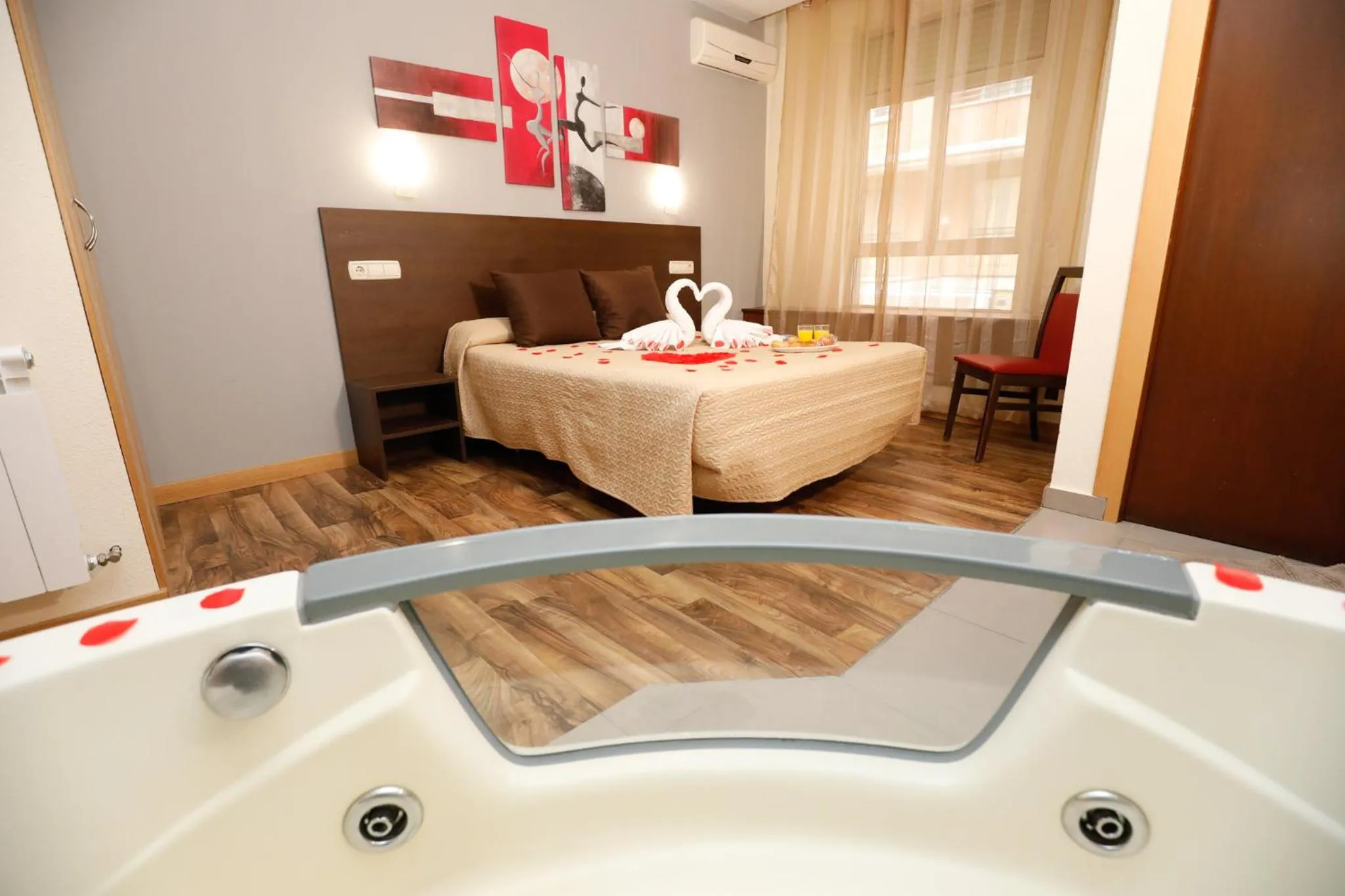 Bed in Hostal Conde David