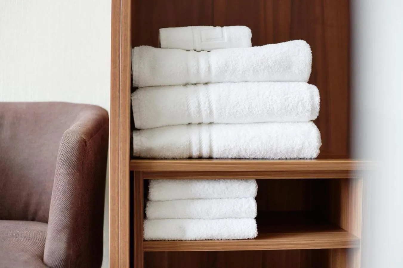 wardrobe in Alma Lodge Hotel