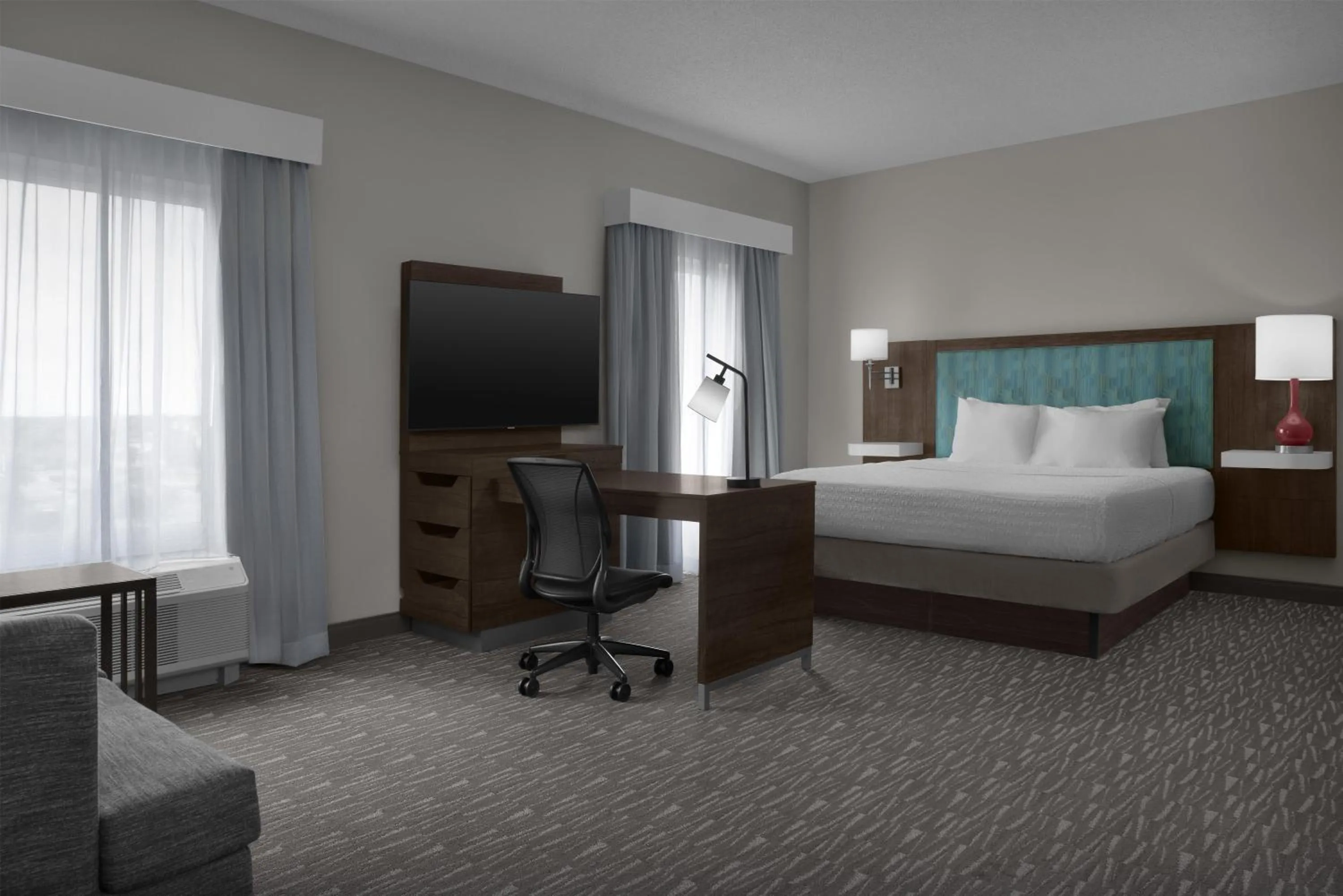 Bed in Hampton Inn & Suites Lakeland-South Polk Parkway