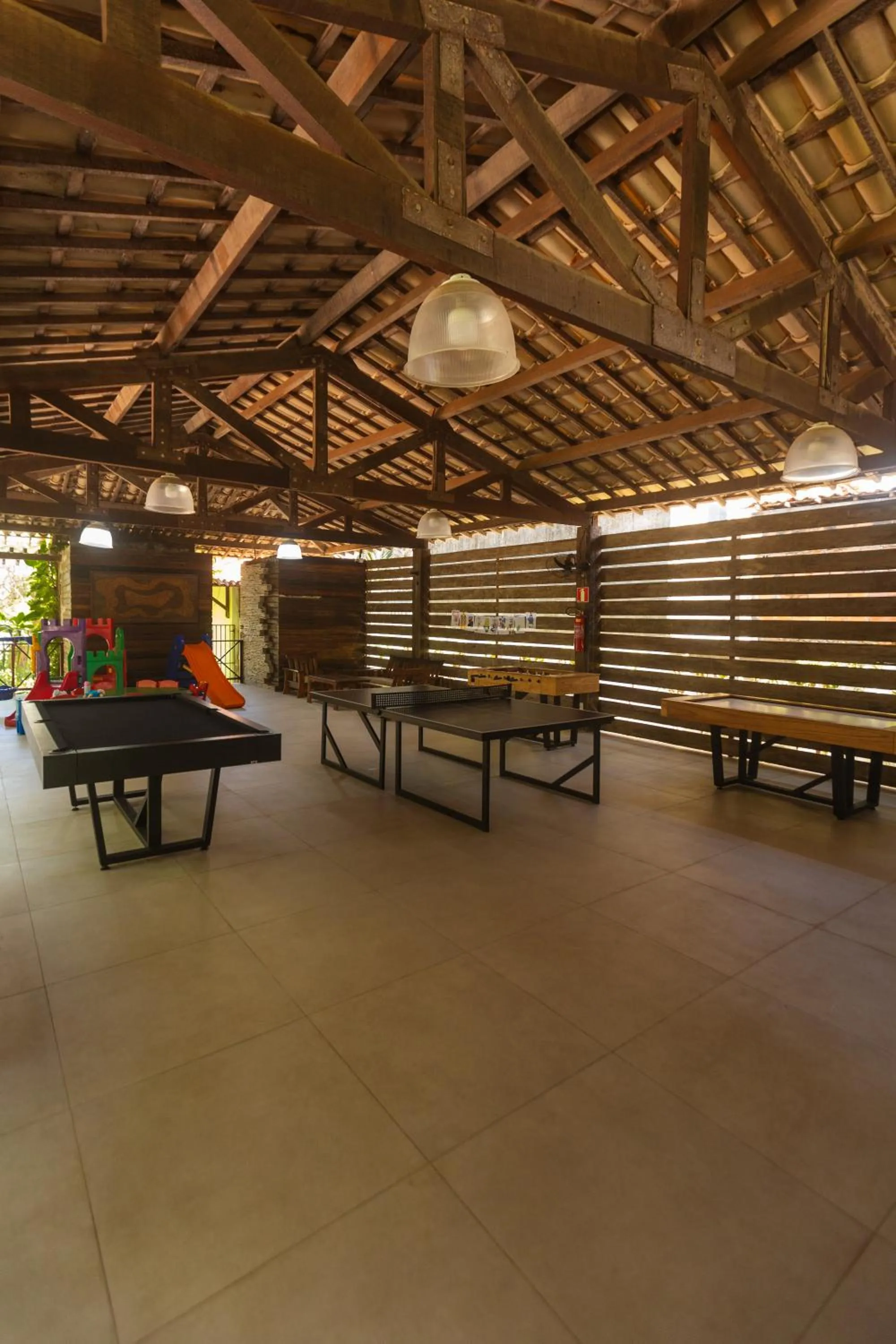 Game Room in Ritz Lagoa da Anta Hotel & SPA