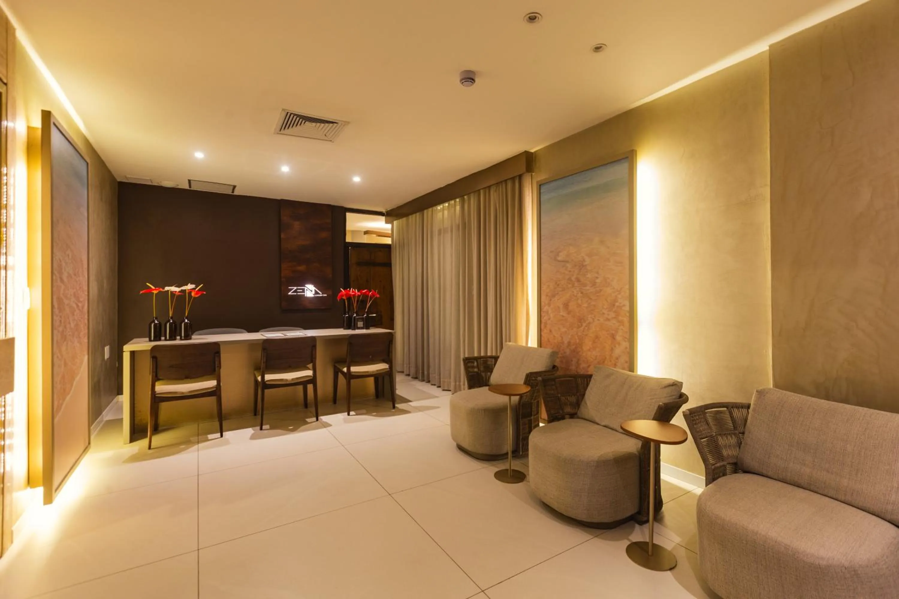 Spa and wellness centre/facilities in Ritz Lagoa da Anta Hotel & SPA