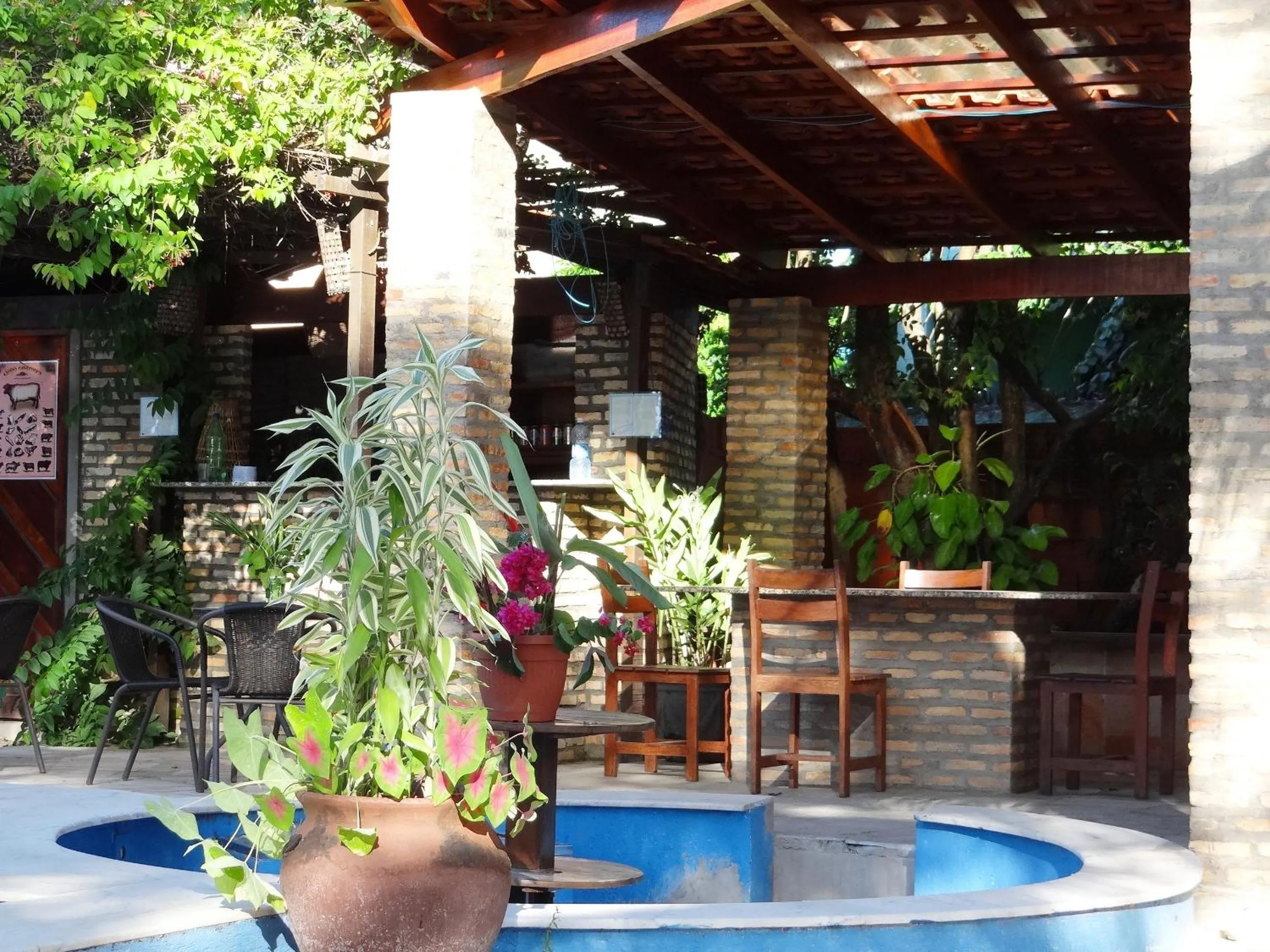 Restaurant/places to eat in Pousada Cavalo Marinho