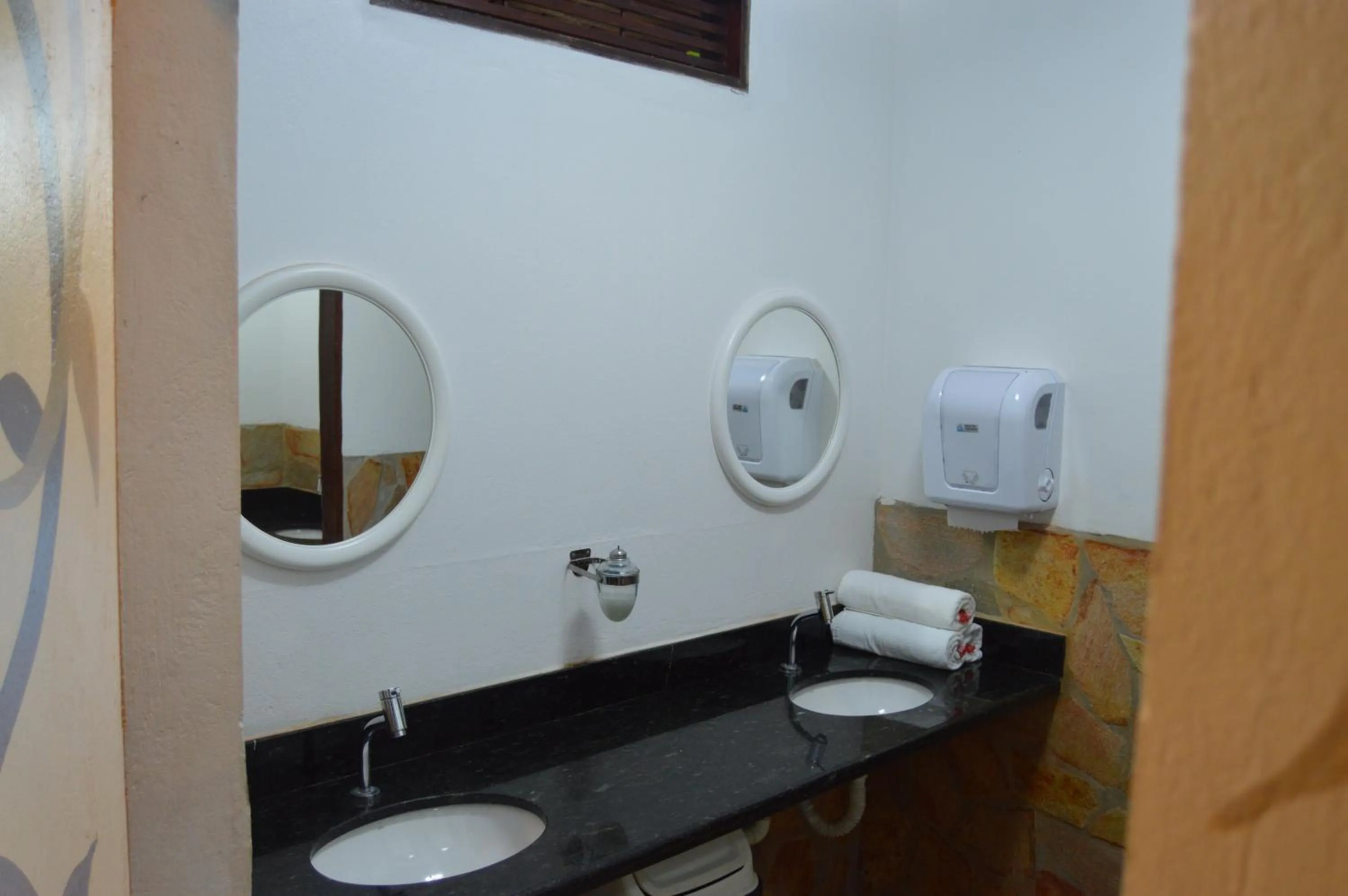 Restaurant/places to eat in Pousada Cavalo Marinho