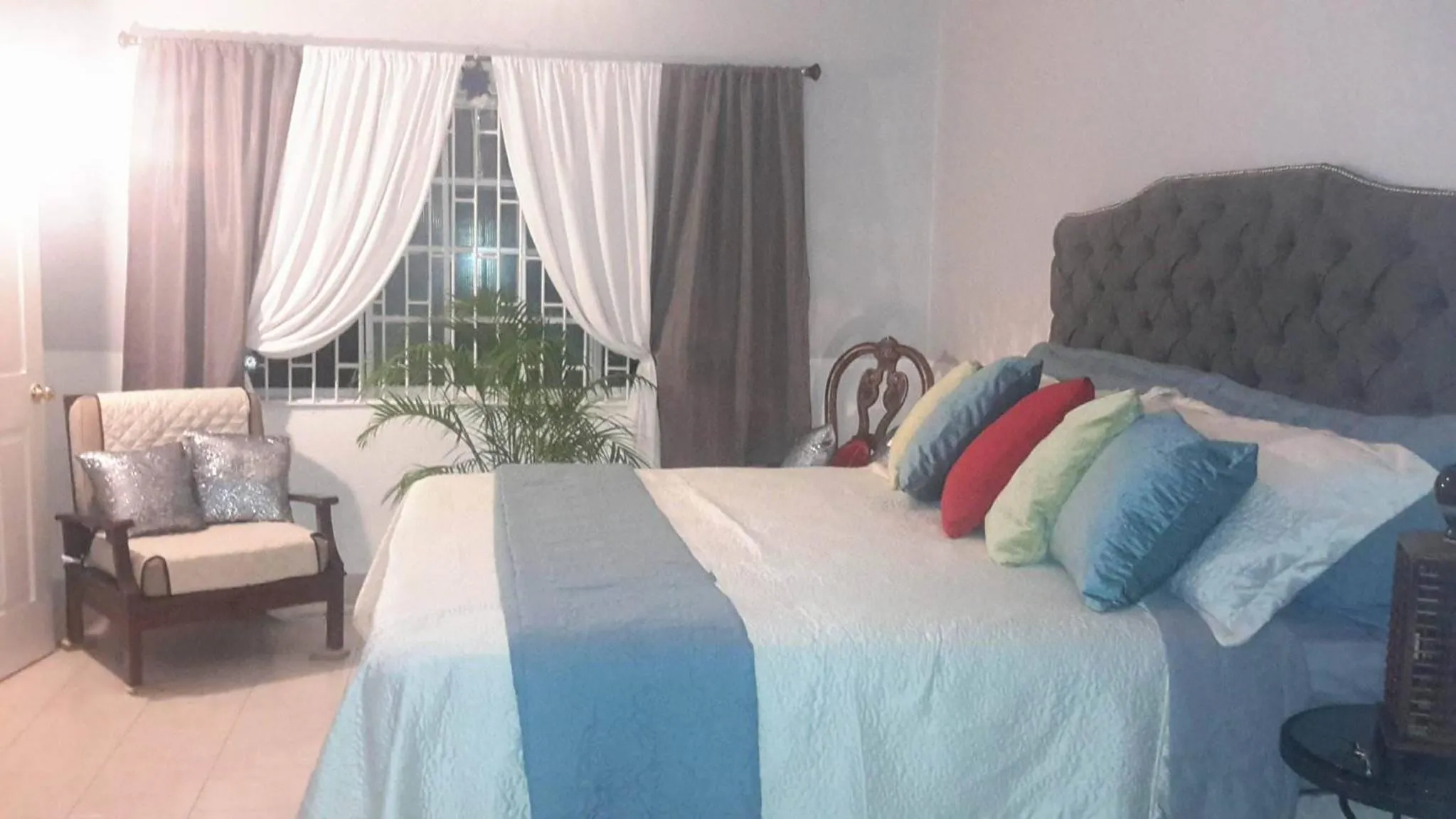 Bed in Lorenton Hideaway