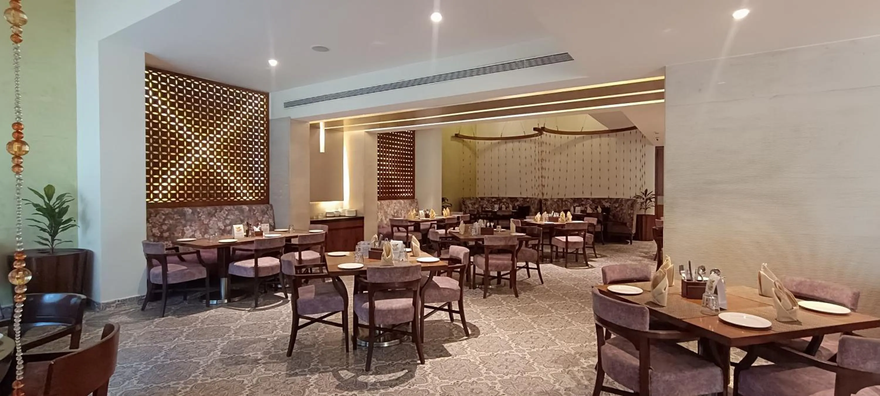 Restaurant/places to eat in Pride Premier Pune