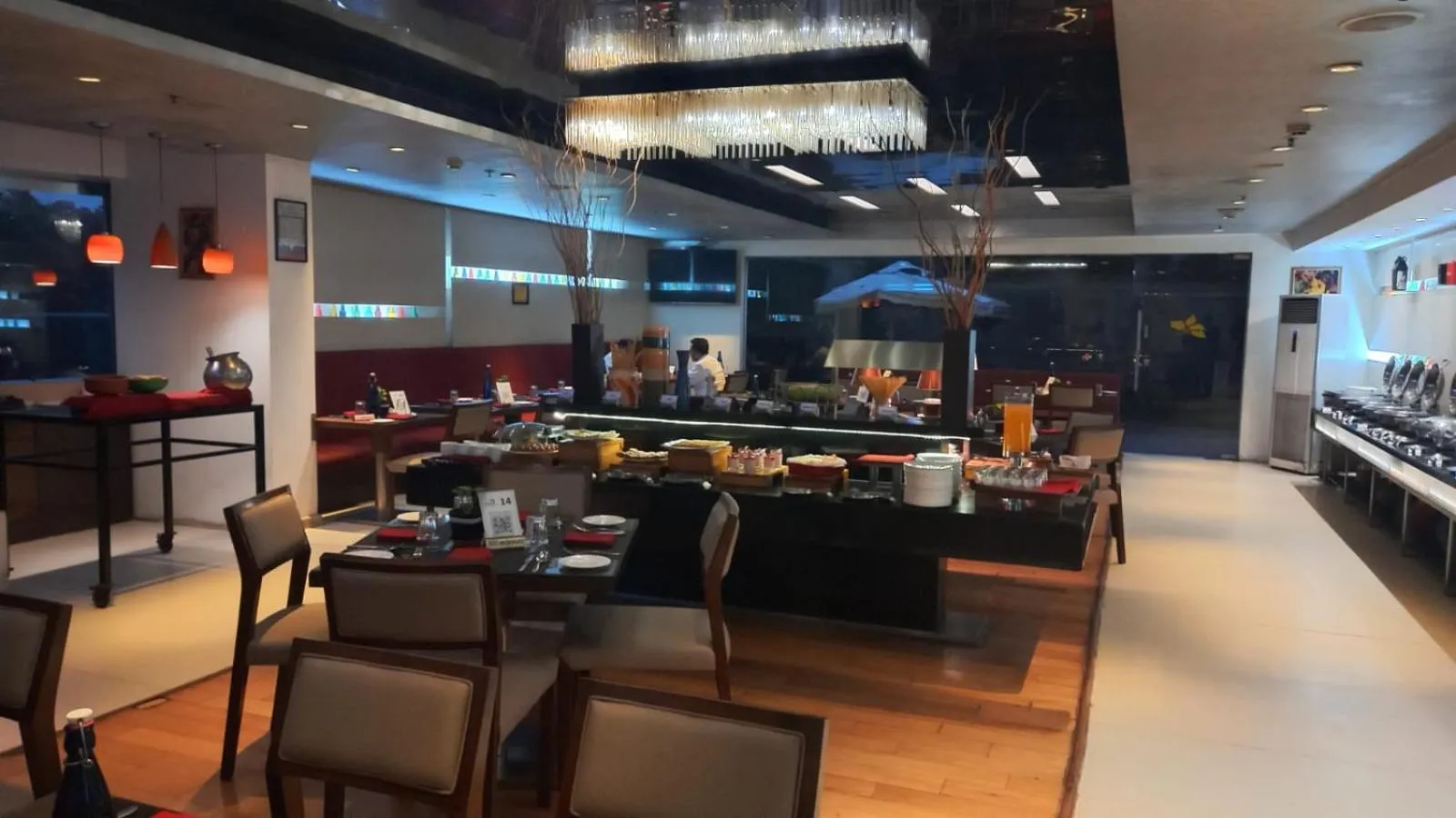 Restaurant/places to eat in Pride Premier Bengaluru