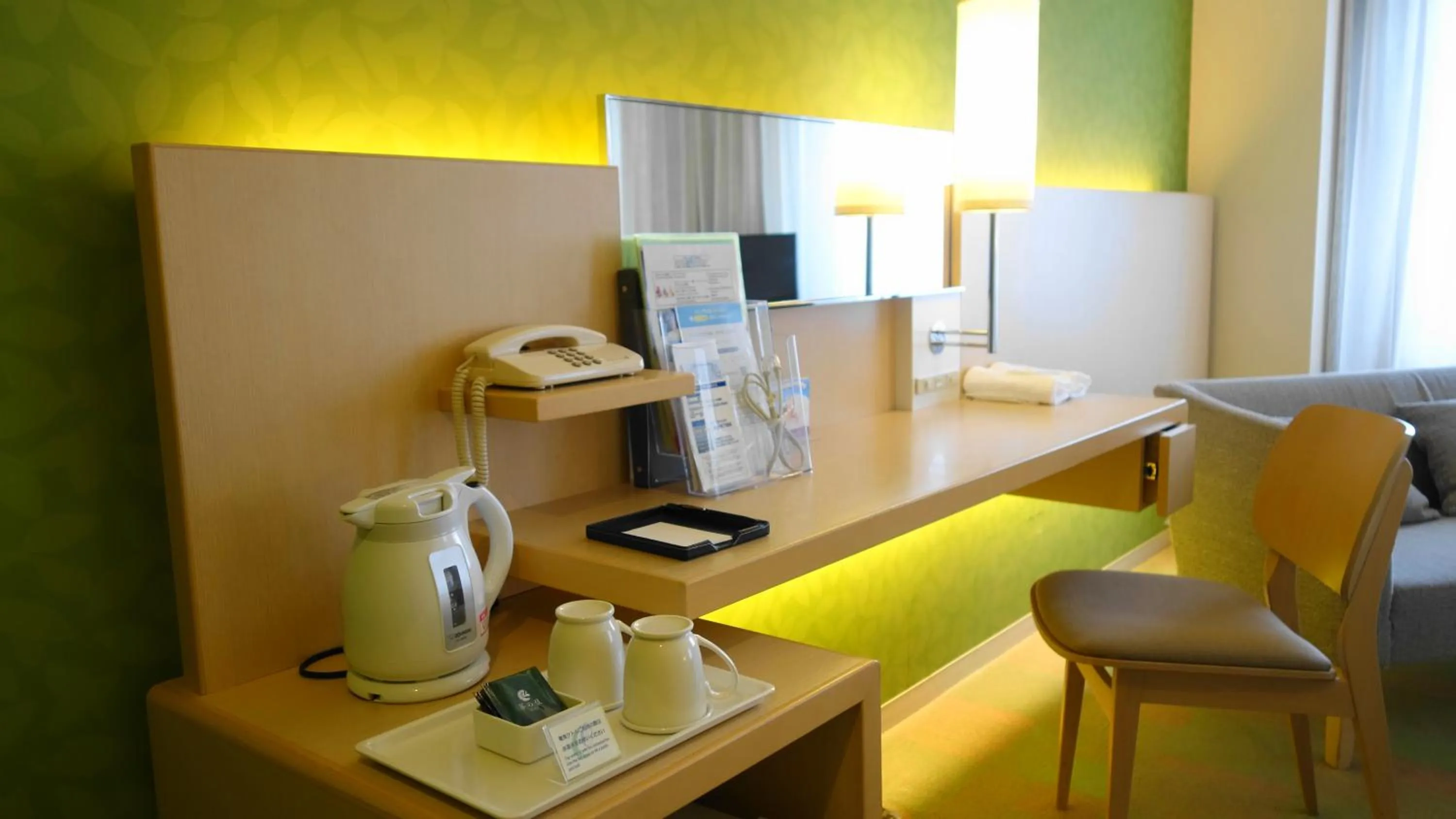 Photo of the whole room in City Plaza Osaka