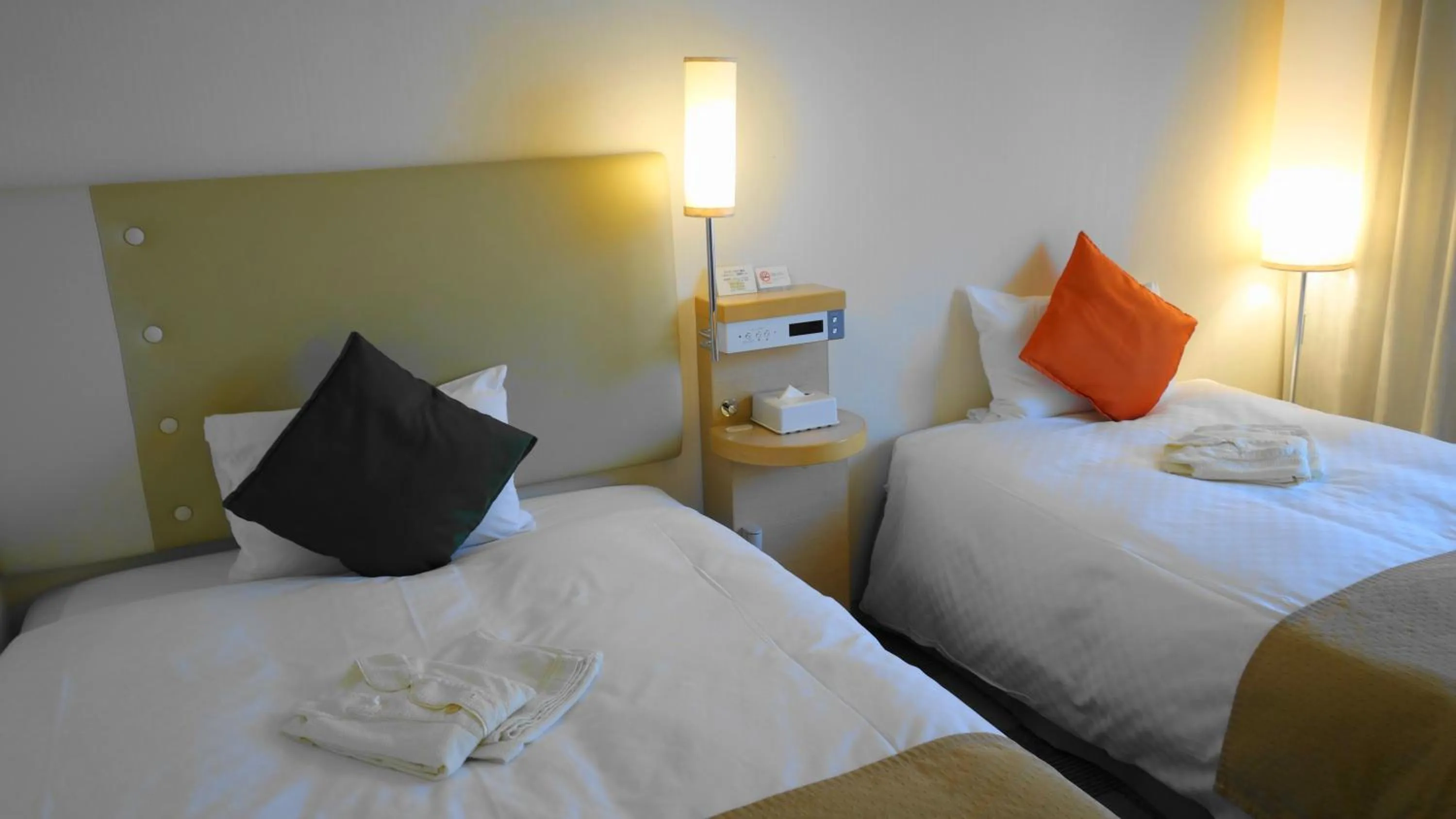 Bed in City Plaza Osaka