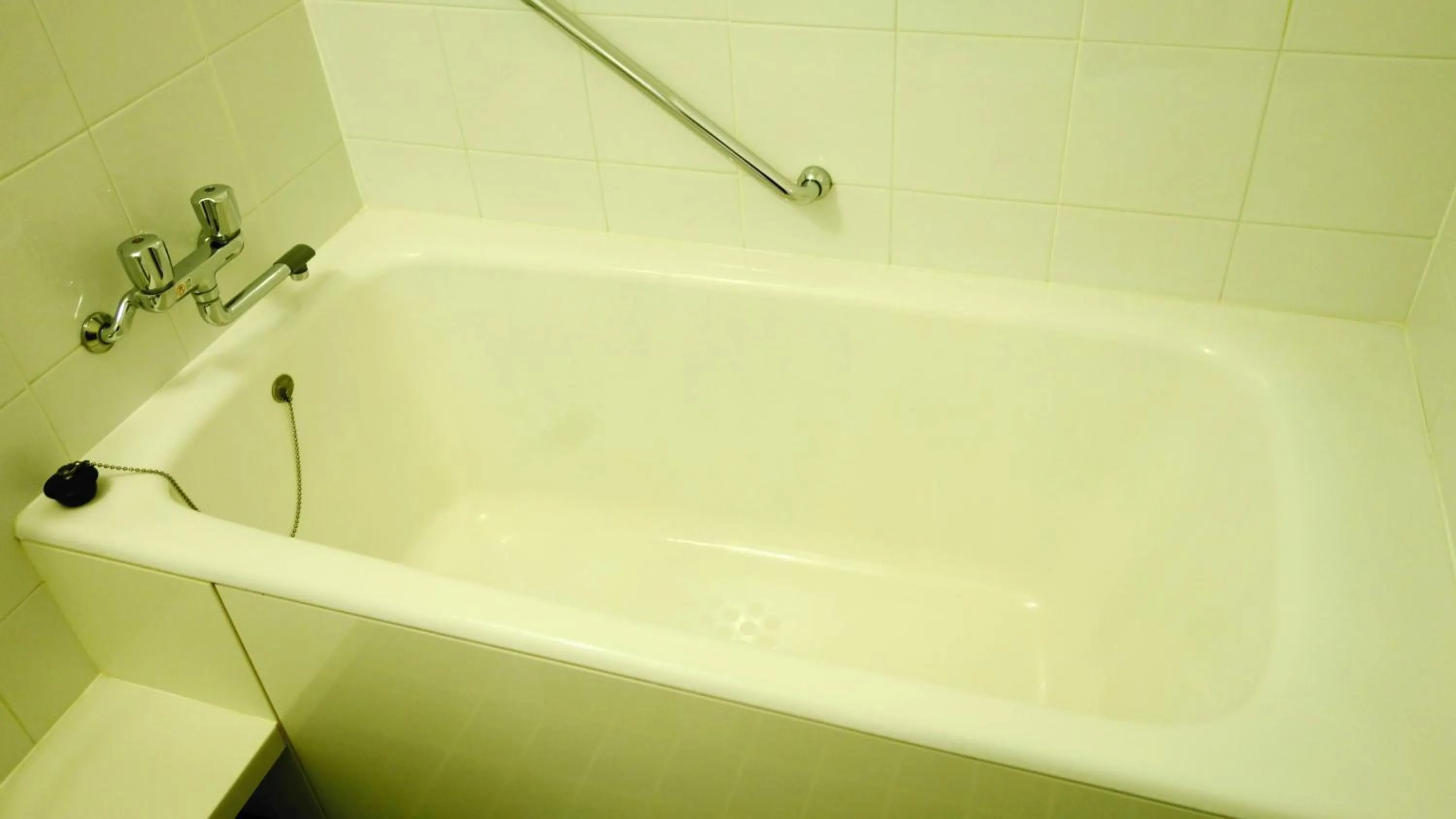 Photo of the whole room in City Plaza Osaka