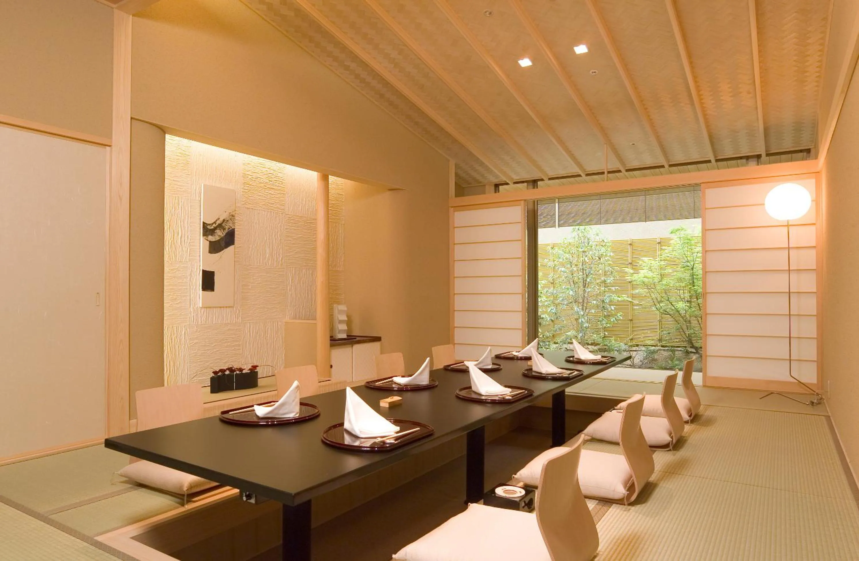 Restaurant/places to eat in City Plaza Osaka