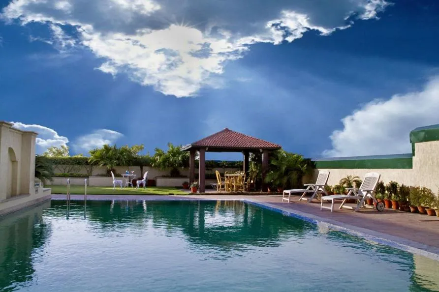 Day in Savoy Suites Noida