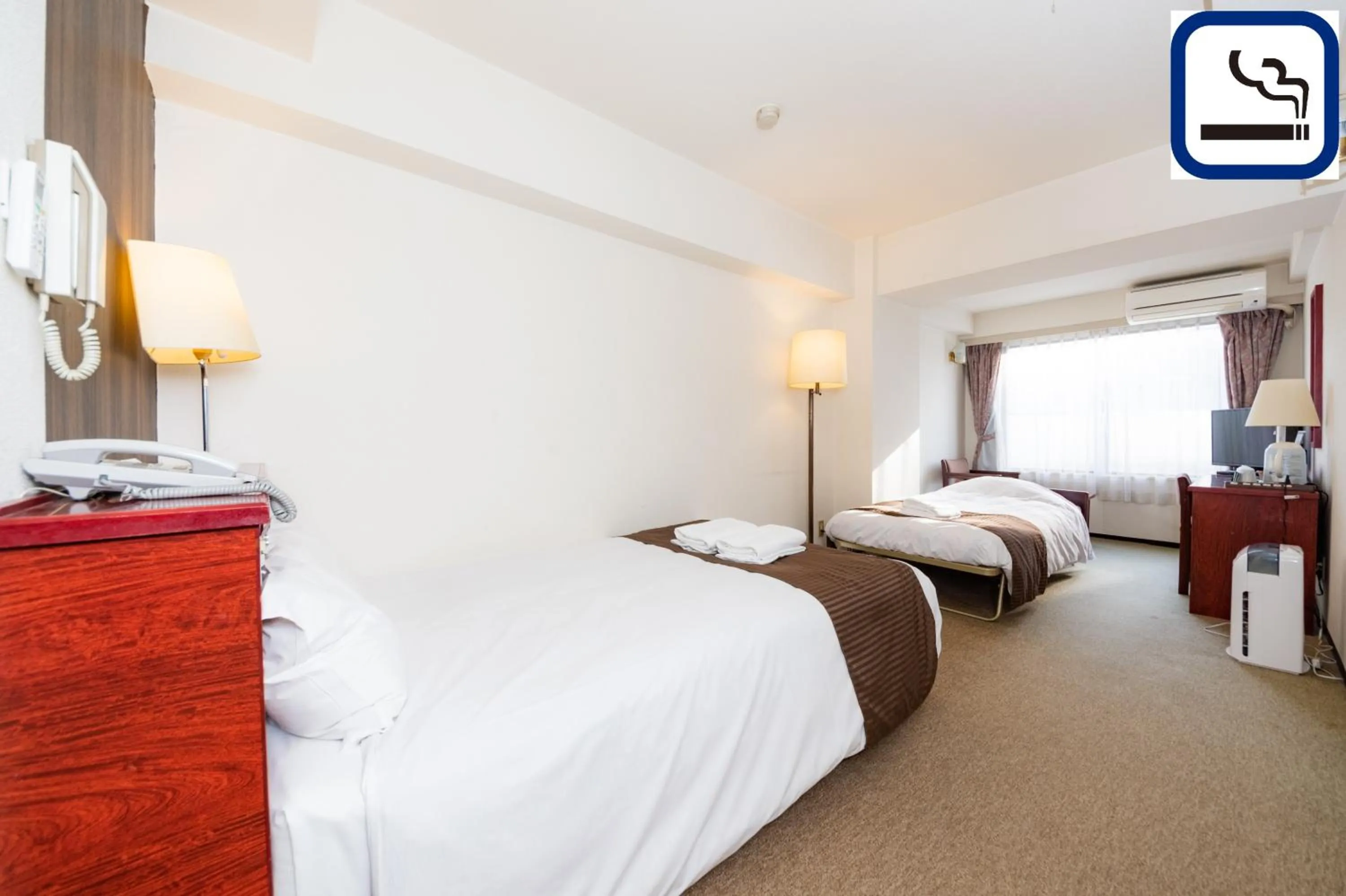 Photo of the whole room, Bed in Sky Heart Hotel Koiwa