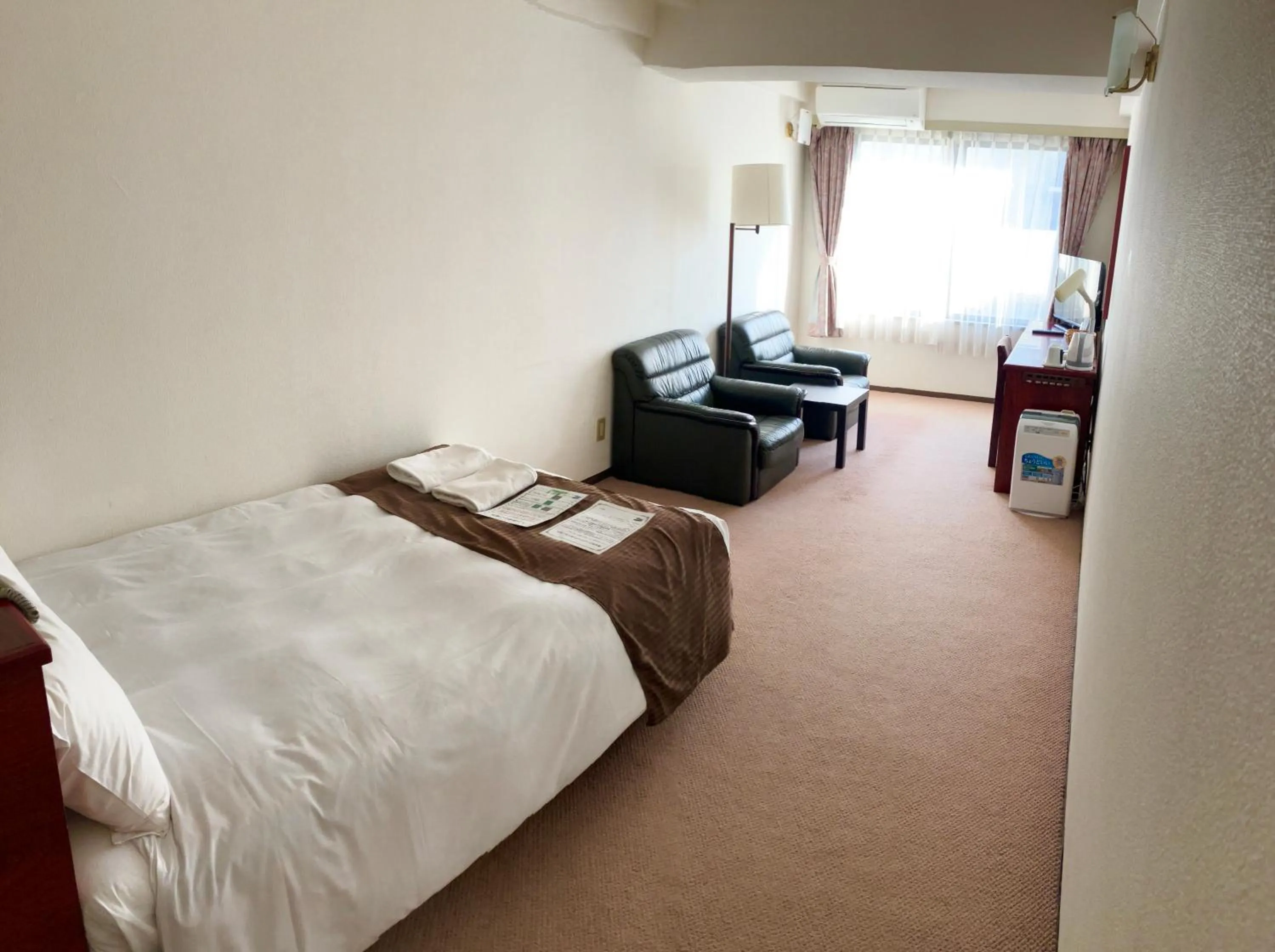 Photo of the whole room, Bed in Sky Heart Hotel Koiwa