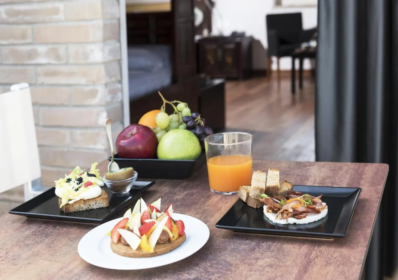 Food in Finis Africae Hotel