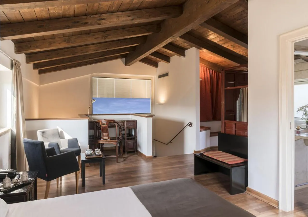 Photo of the whole room in Finis Africae Hotel