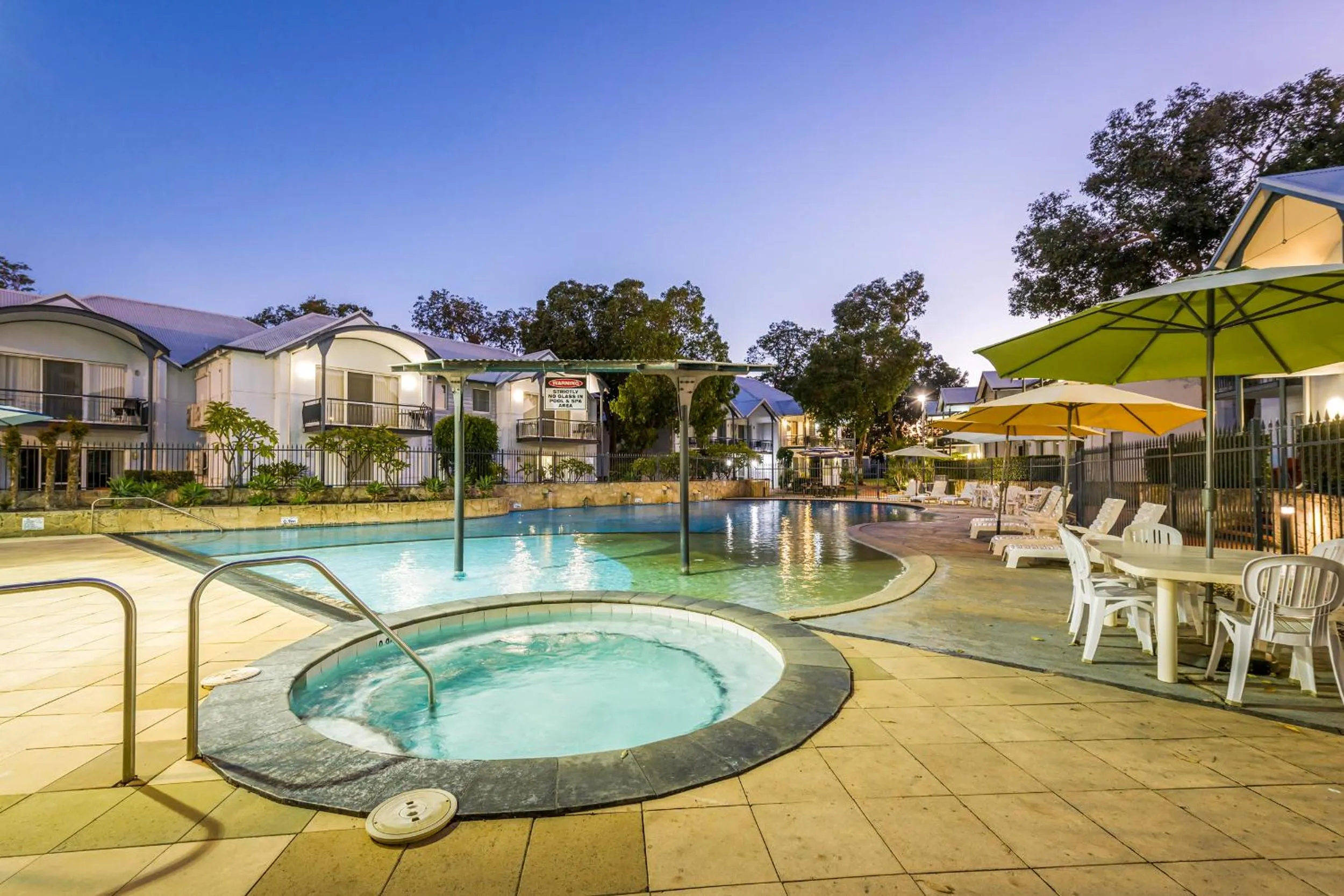 Hot Tub in Mandurah Quay Resort