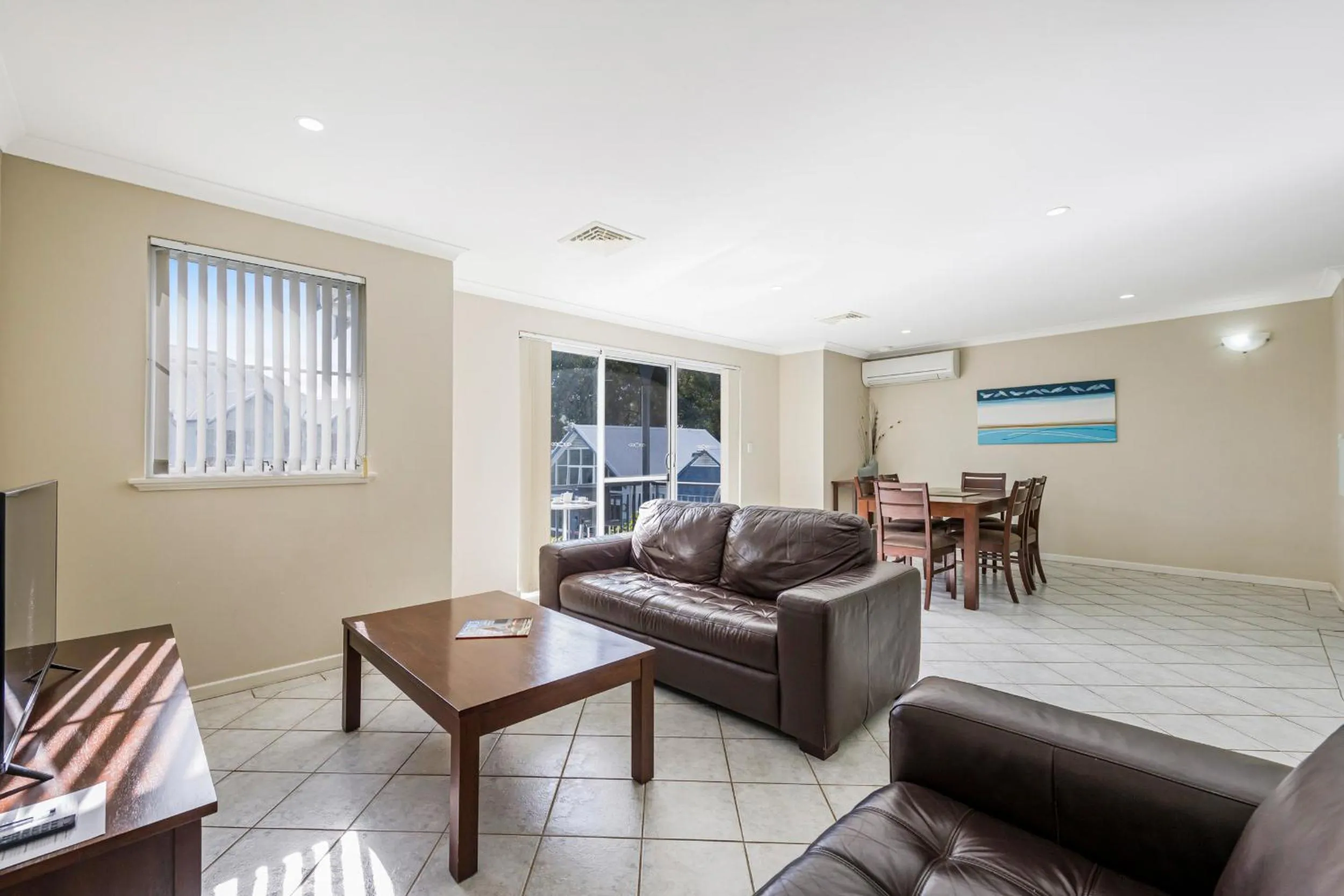 Seating area in Mandurah Quay Resort