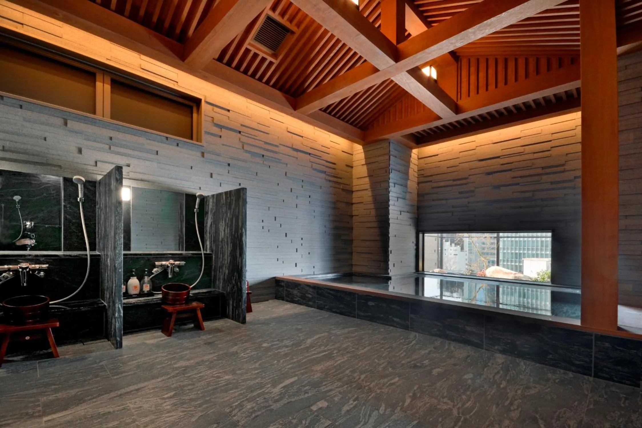 Bathroom in HOTEL HILLARYS Akasaka