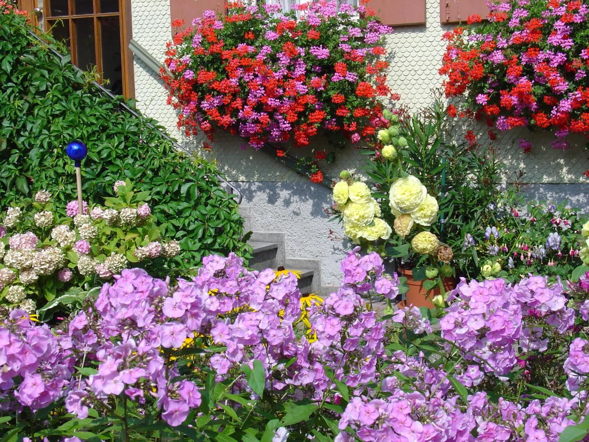 Facade/entrance in Landhotel Herzberger garni Zimmer & Ferienwohnungen