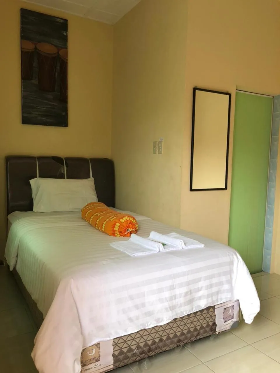 Bed in Rome Residence Sibolga Pandan