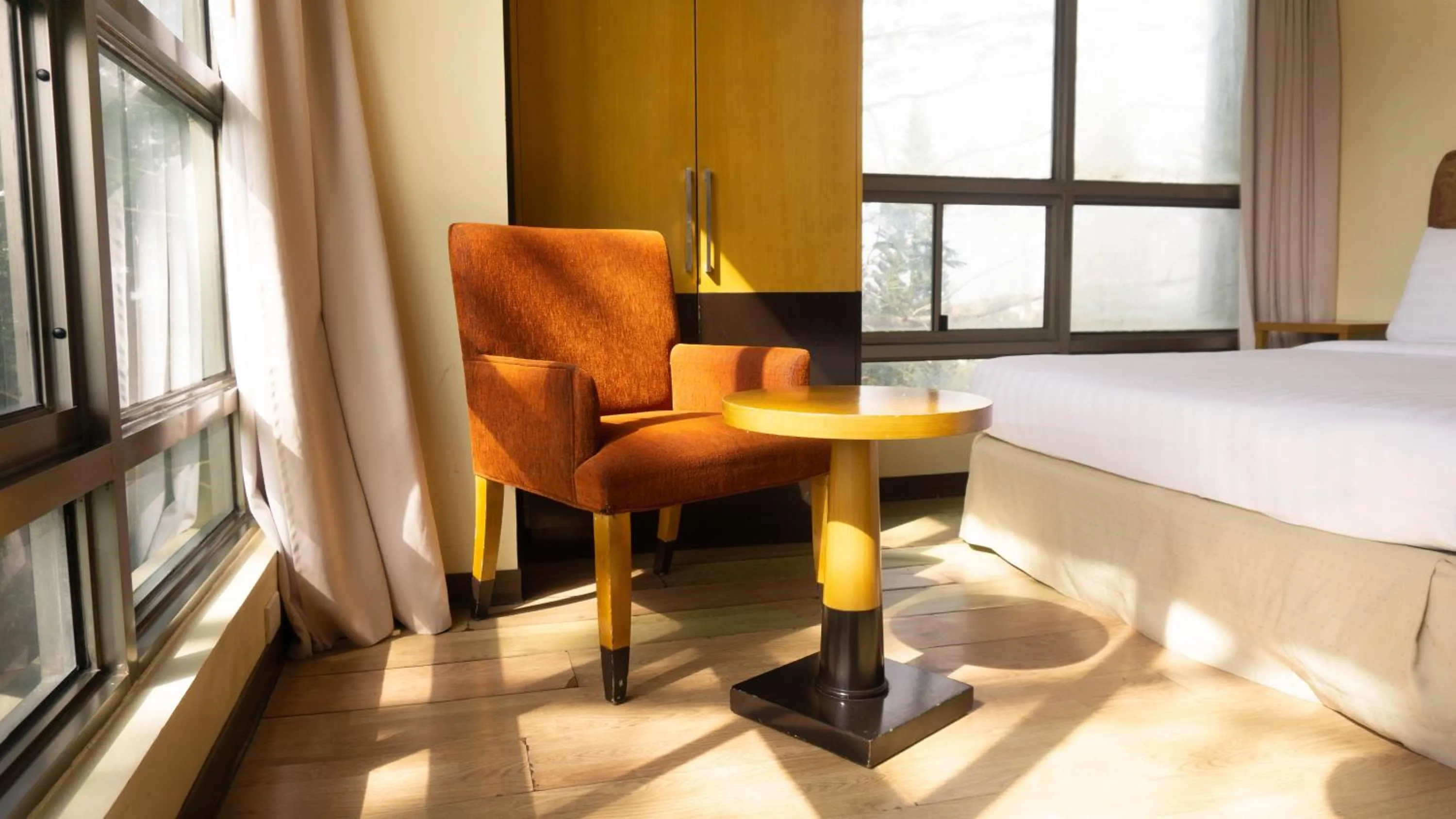 Bedroom, Bed in One Tagaytay Place Hotel Suites OFFICIAL ACCOUNT