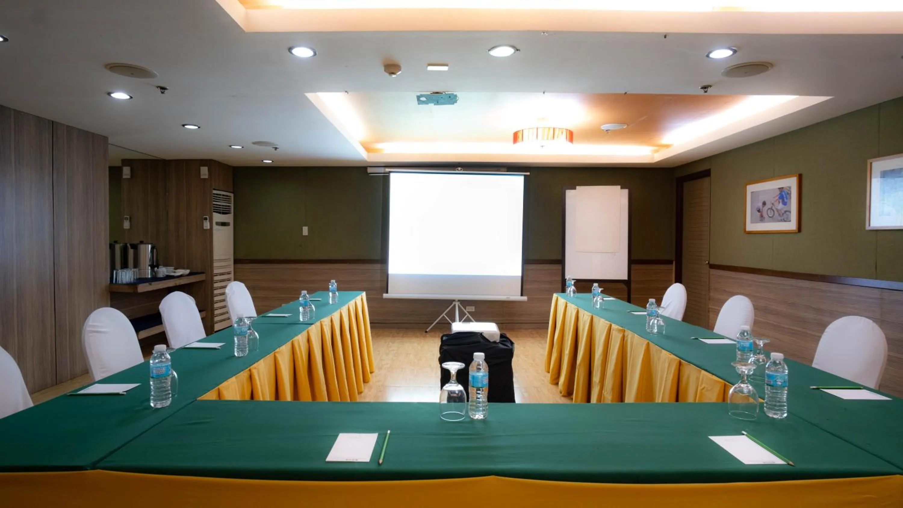 Banquet/Function facilities in One Tagaytay Place Hotel Suites OFFICIAL ACCOUNT