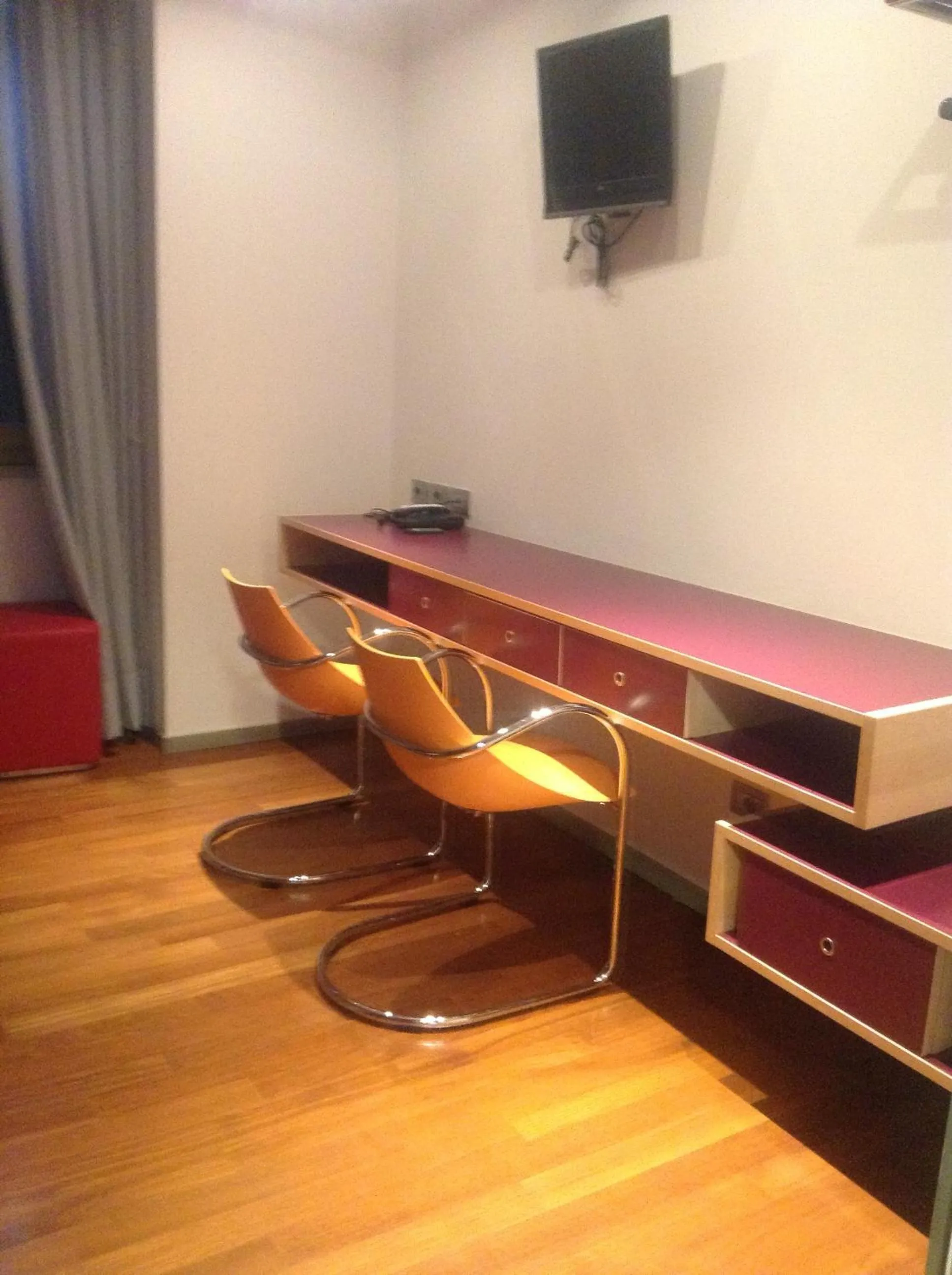 TV and multimedia in Alloggi Taverna Caorlina