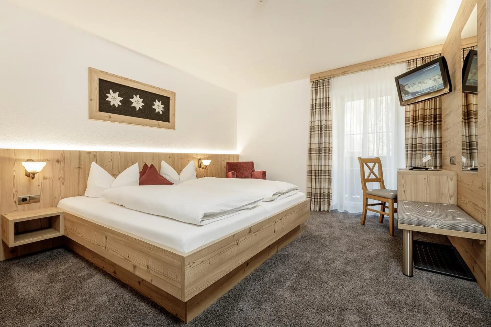 Bedroom in Pension Edelweiss