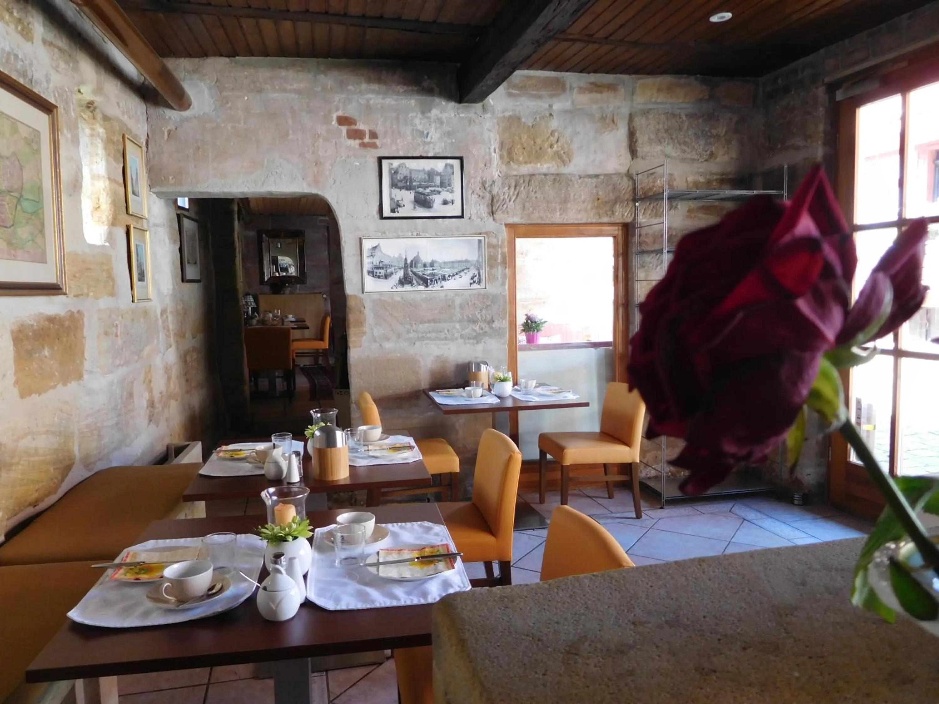 Restaurant/places to eat in Hotel Scheunenwerk - Nürnberg Nord