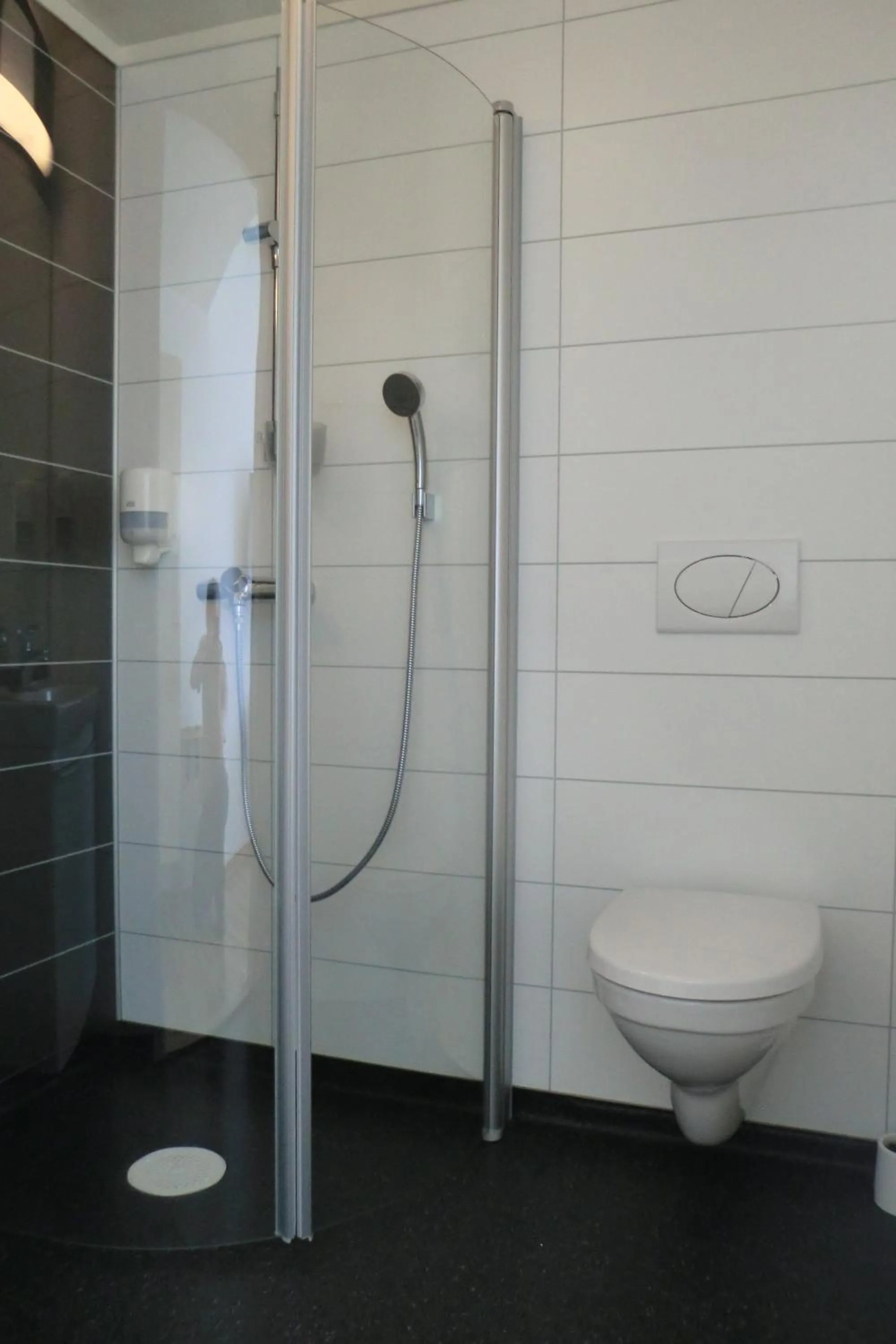 Shower in Lavik Fjord Hotel & Apartments