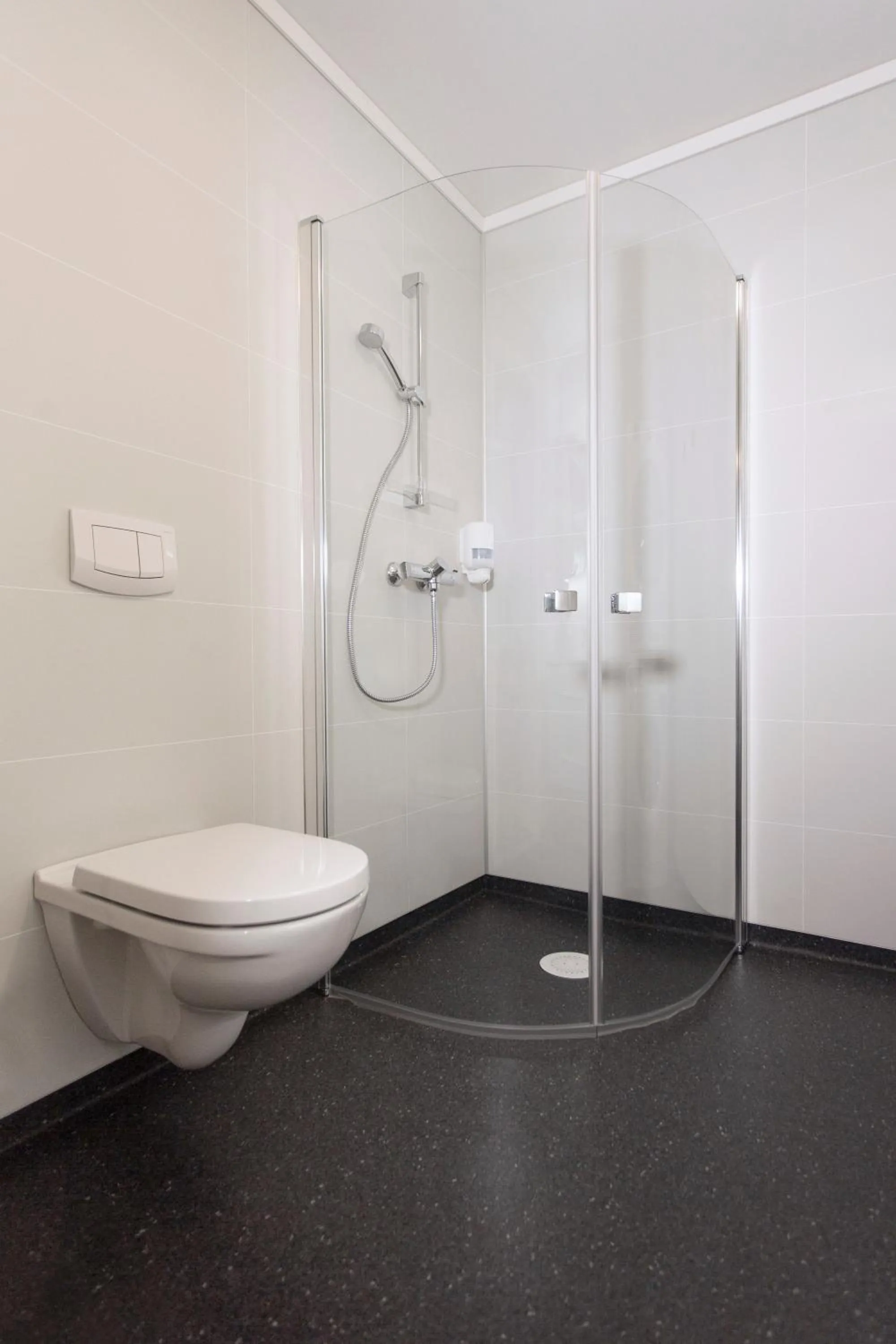 Lavik Fjord Hotel & Apartments