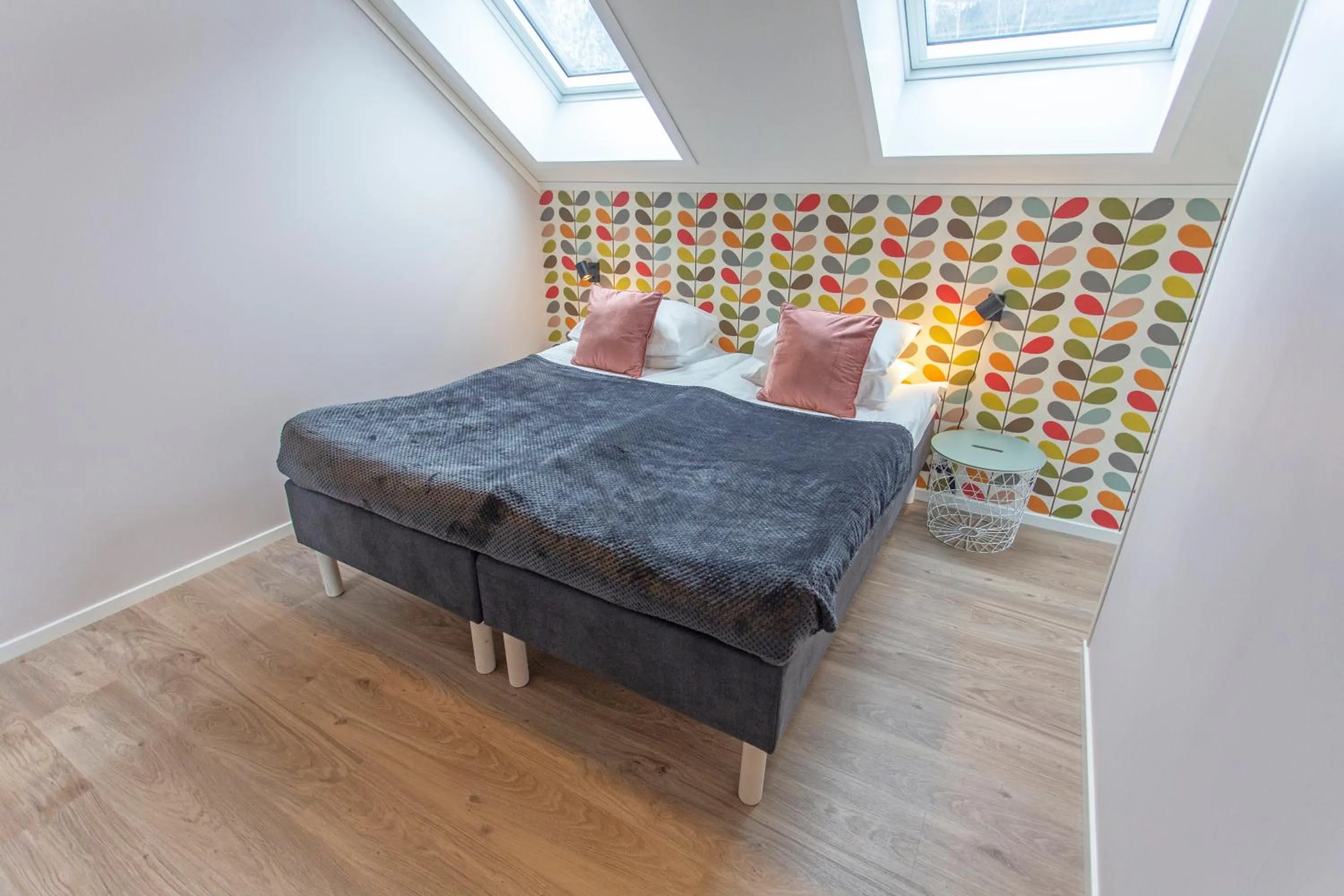 Lavik Fjord Hotel & Apartments