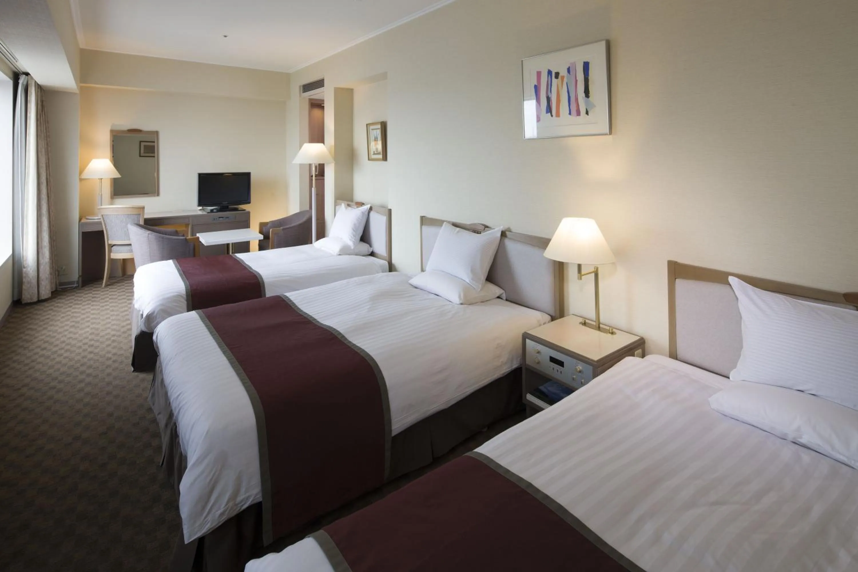 Day, Bed in Miyako Hotel Yokkaichi