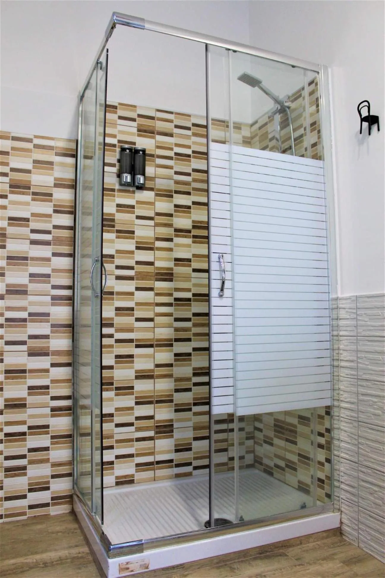 Shower in B&B Casa Musumeci