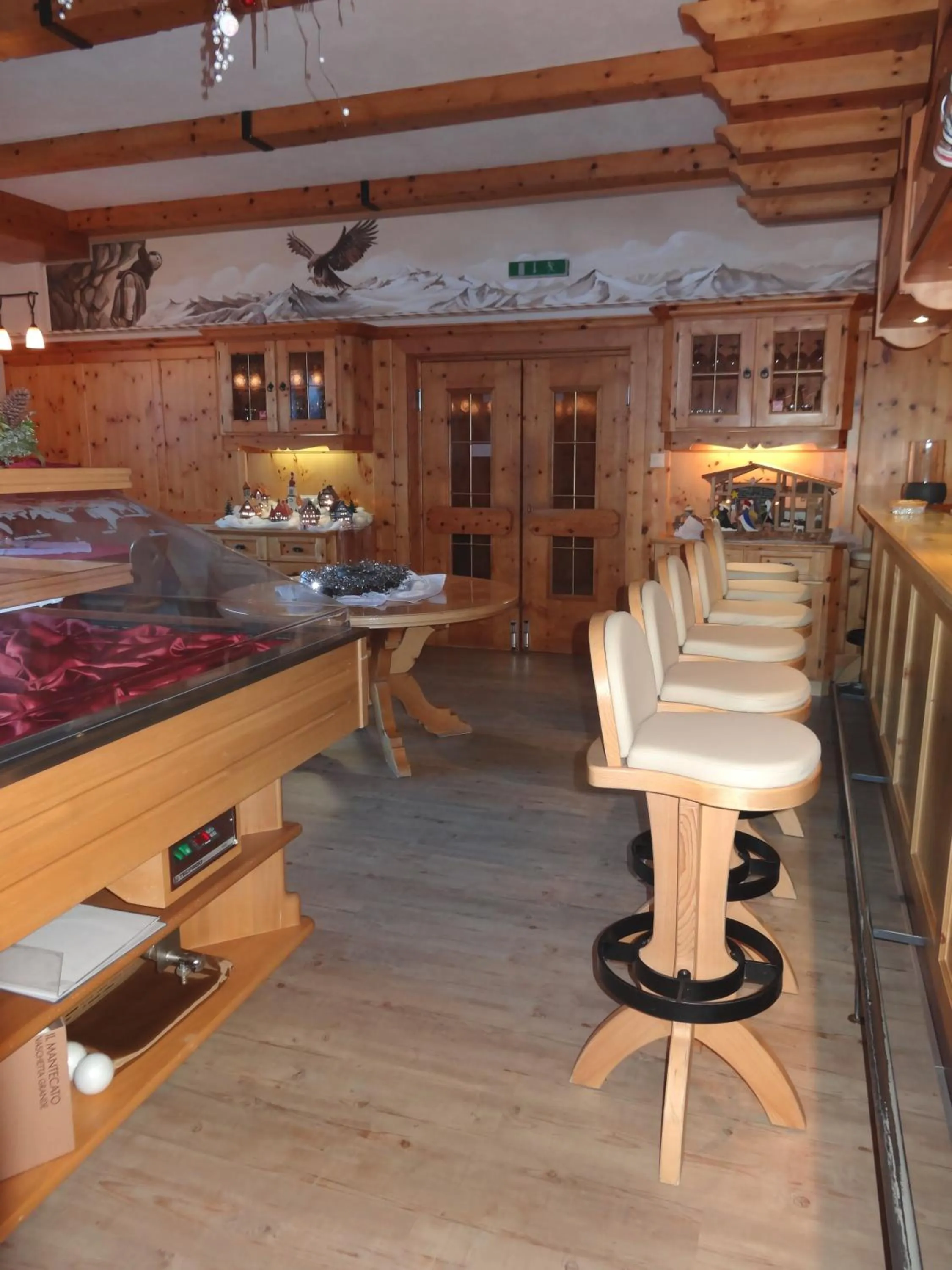Lounge or bar in Gasthof Geierwallihof Klotz Konrad KEG