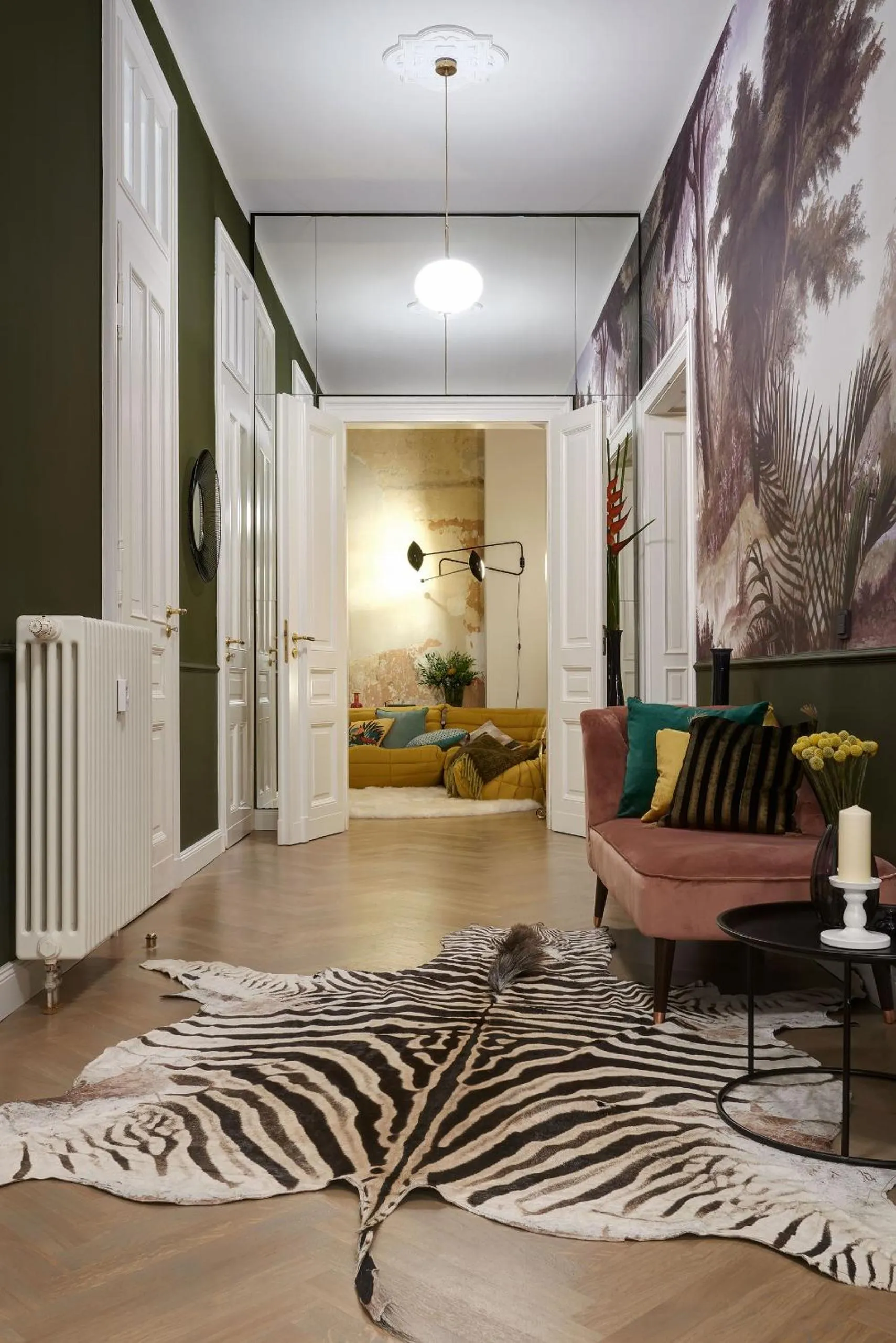 Photo of the whole room in Cora Apartments