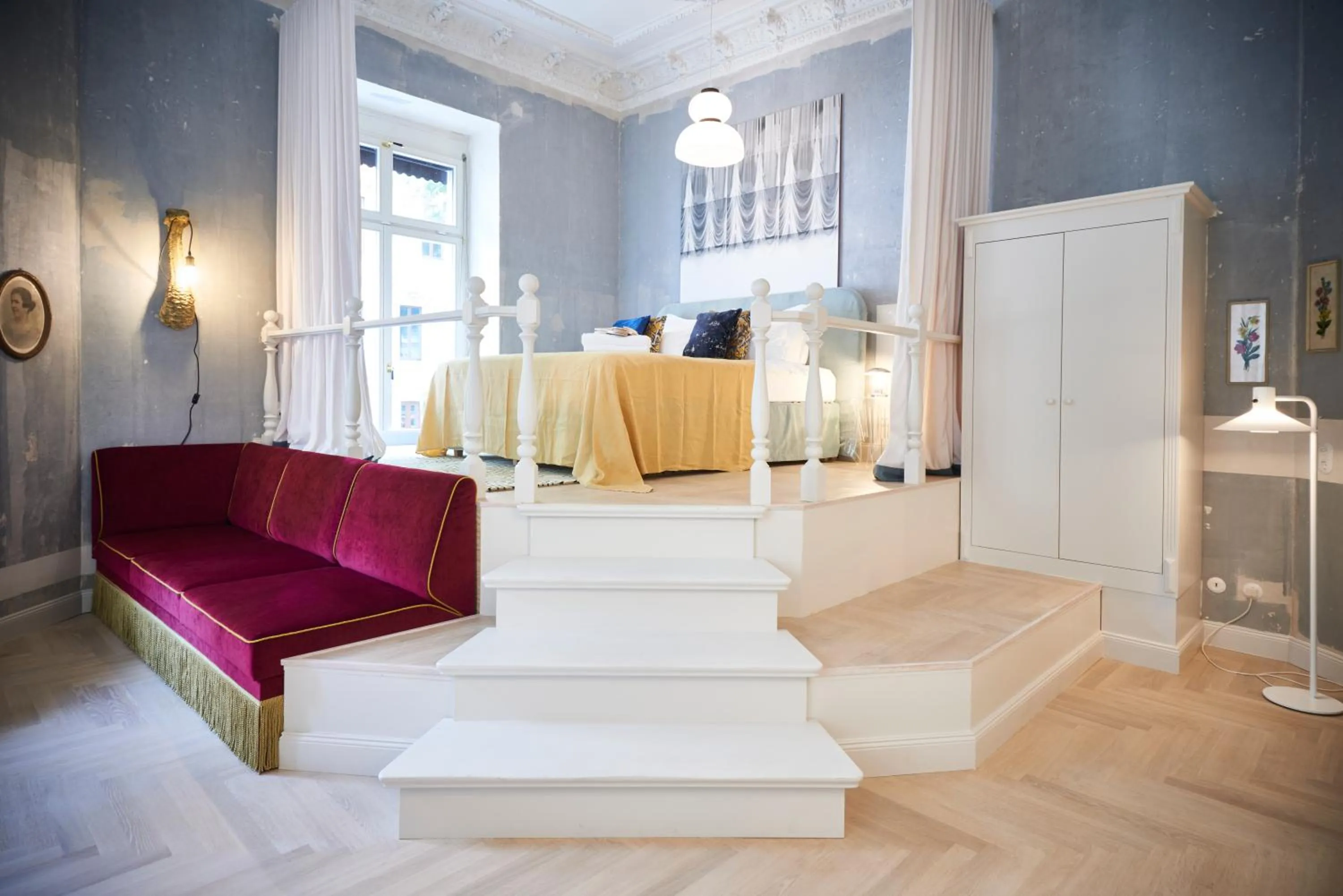 Bed in Cora Apartments