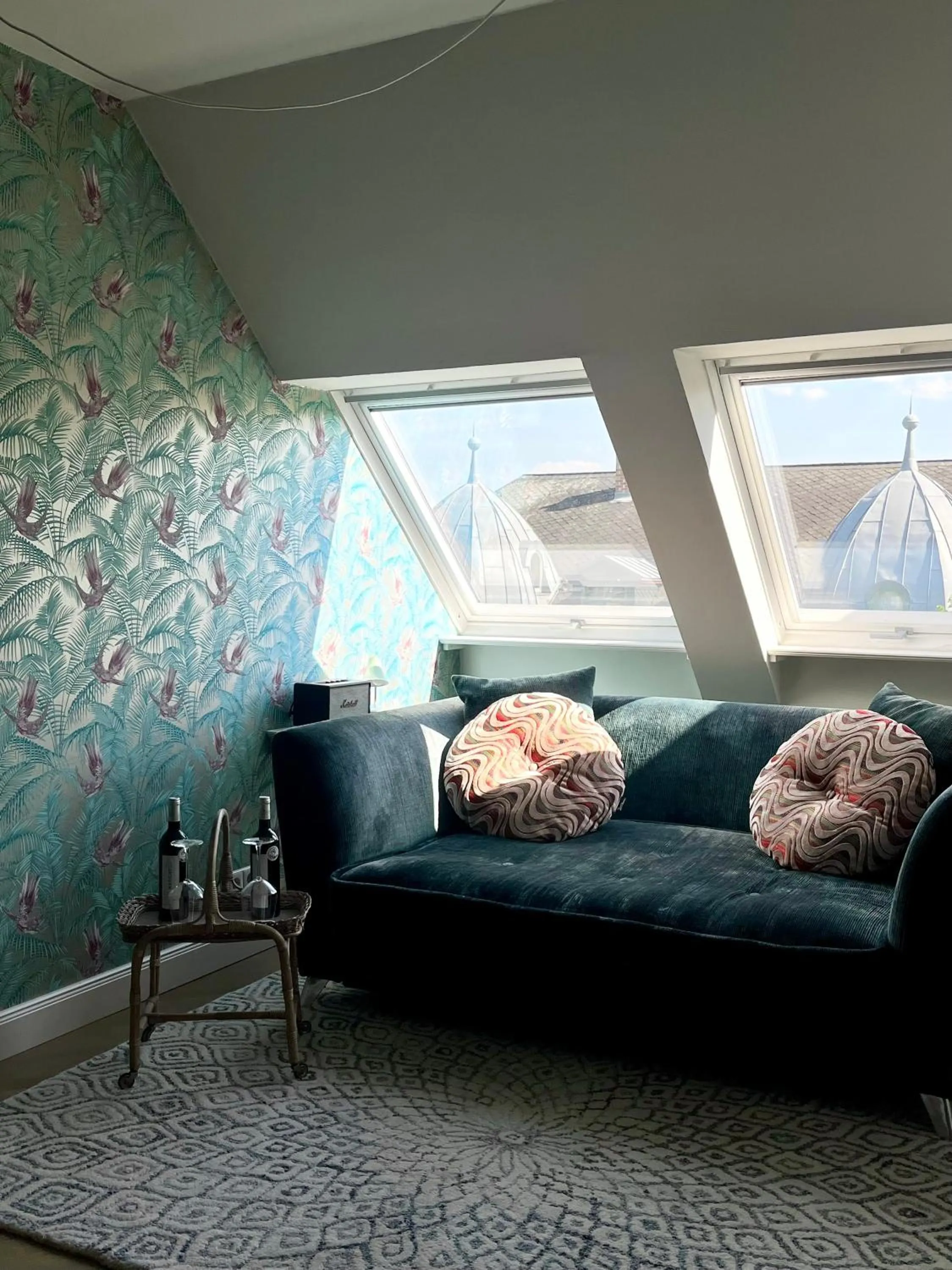 Living room in Cora Apartments