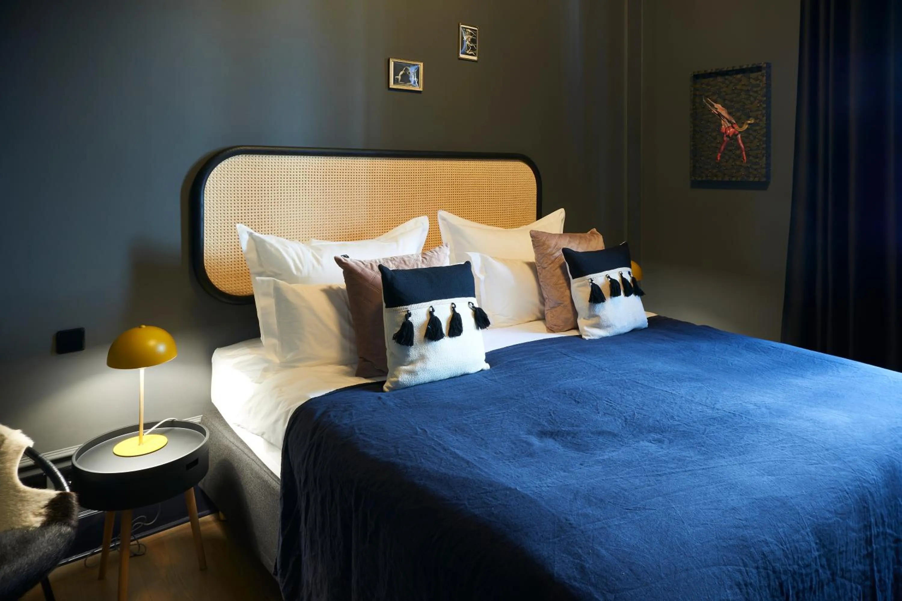 Bed in Cora Apartments