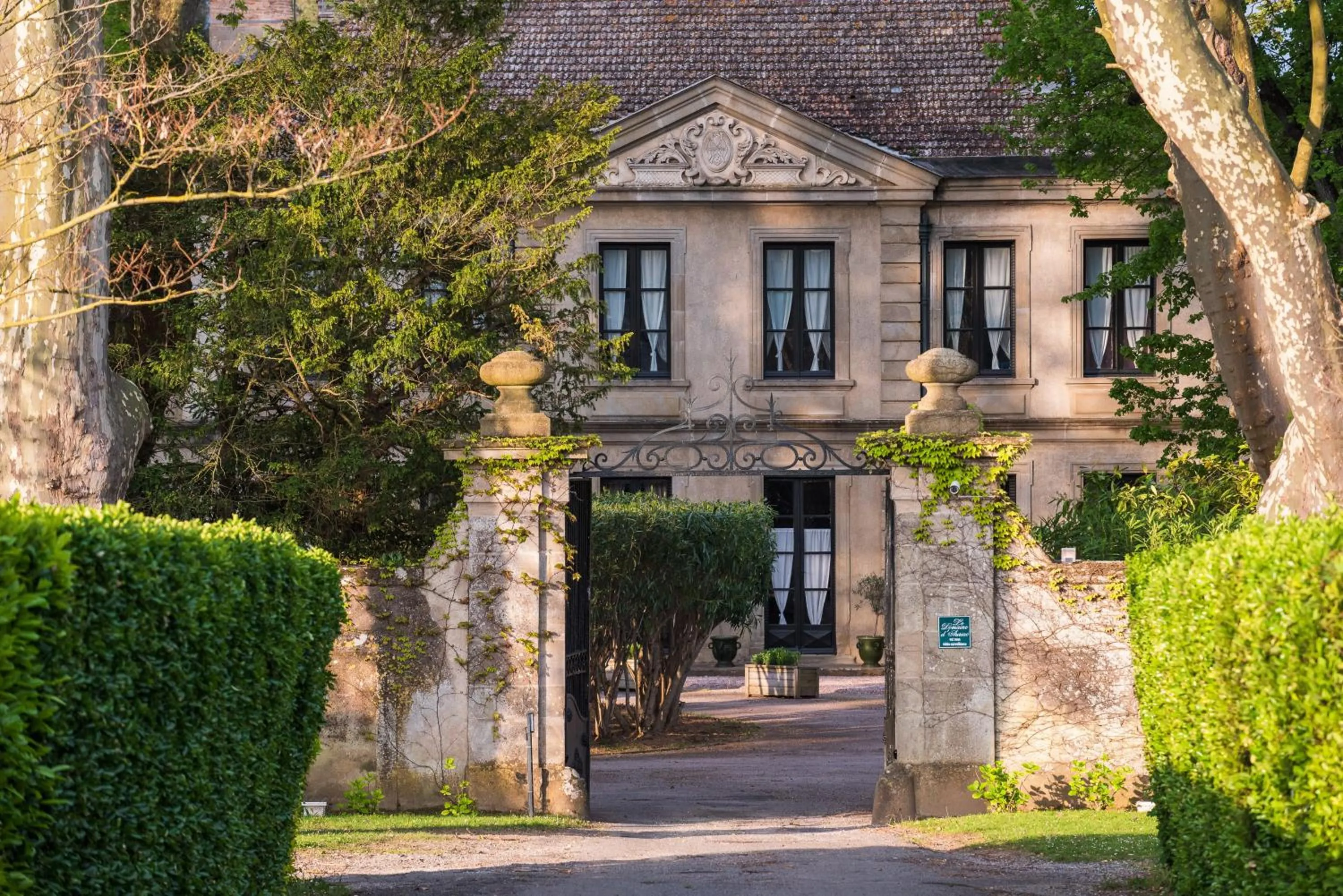 Facade/entrance in Domaine d'Auriac - Relais & Châteaux