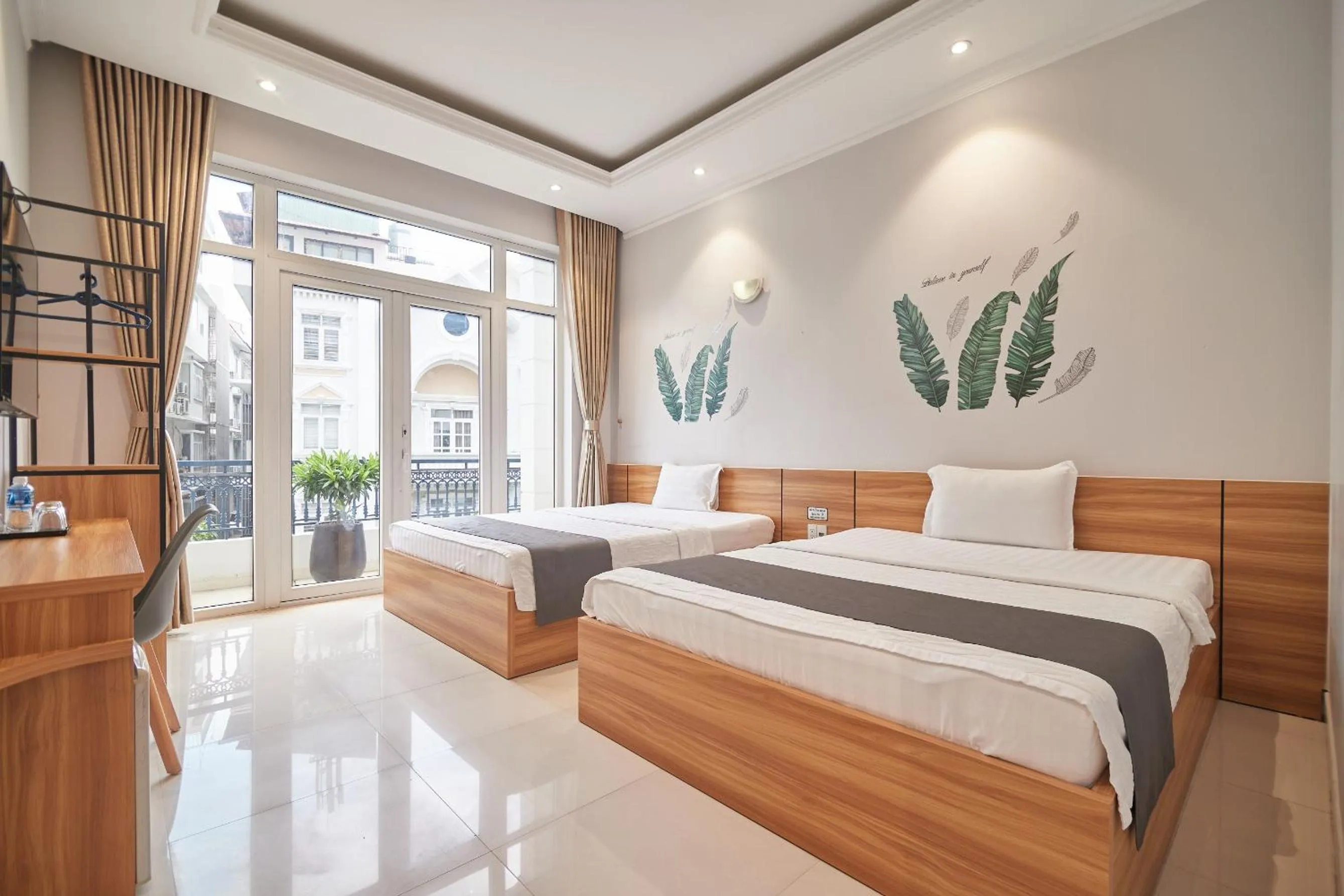 Bedroom, Bed in Bin Bin Hotel 2 - Near Him Lam D7