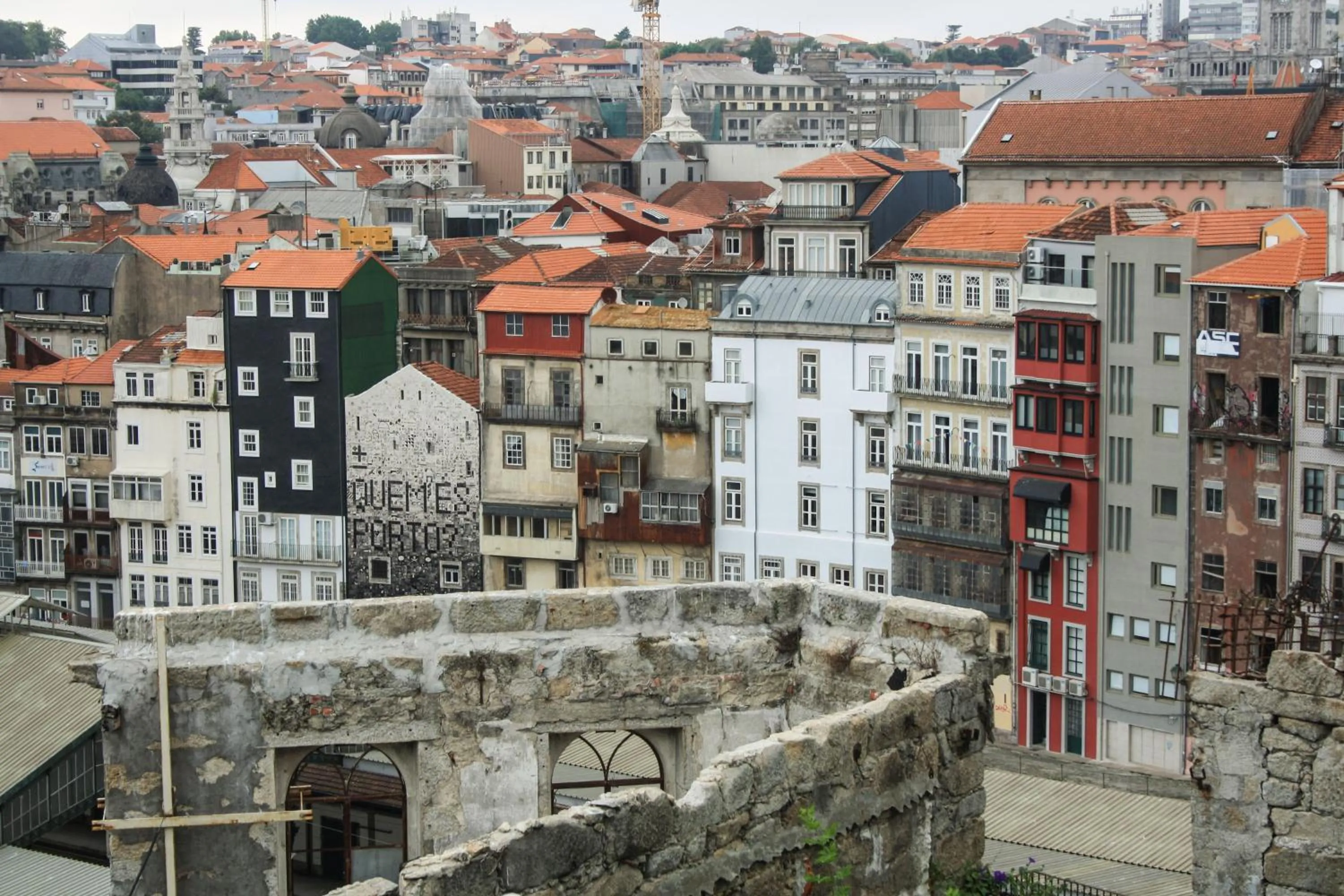 Neighbourhood in Nations Porto - Studios & Suites